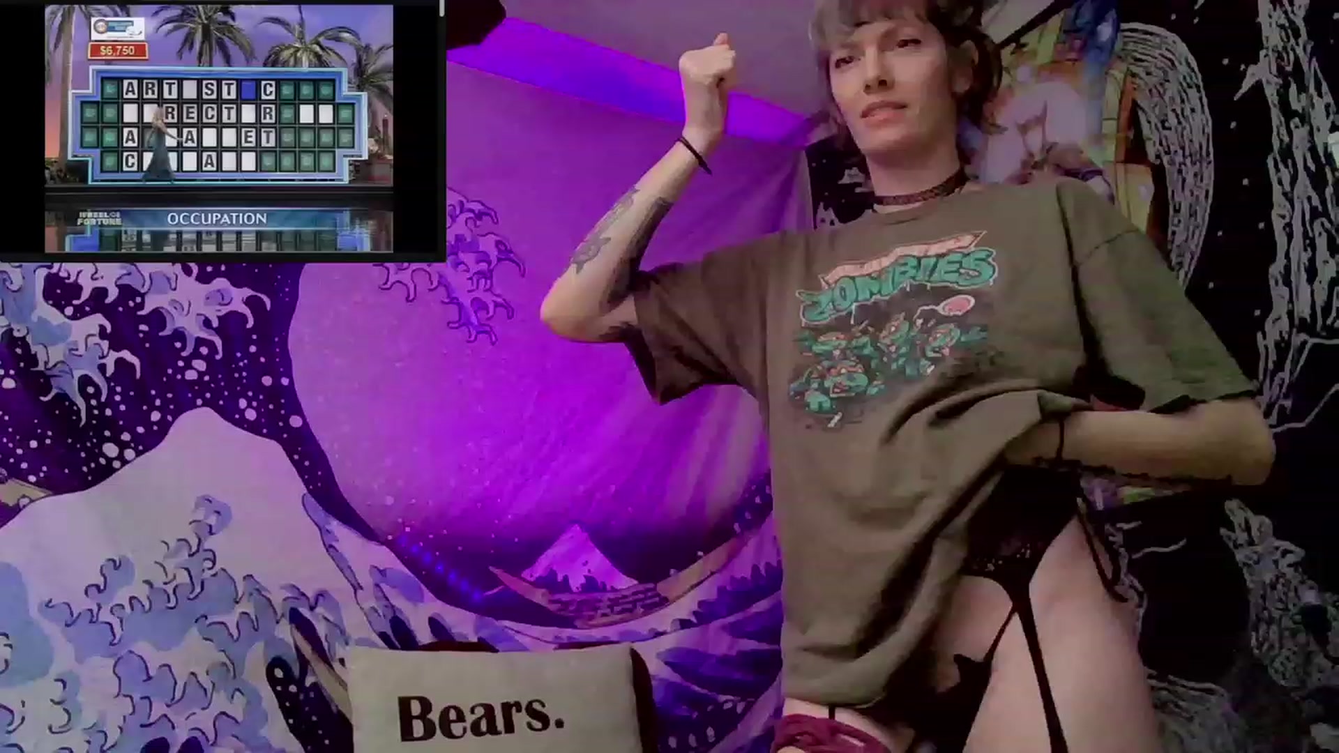 Gallery image thumbnail from CdrTroi's myfreecams stream on, 10/25/2023, 09:01 image 8 of 20