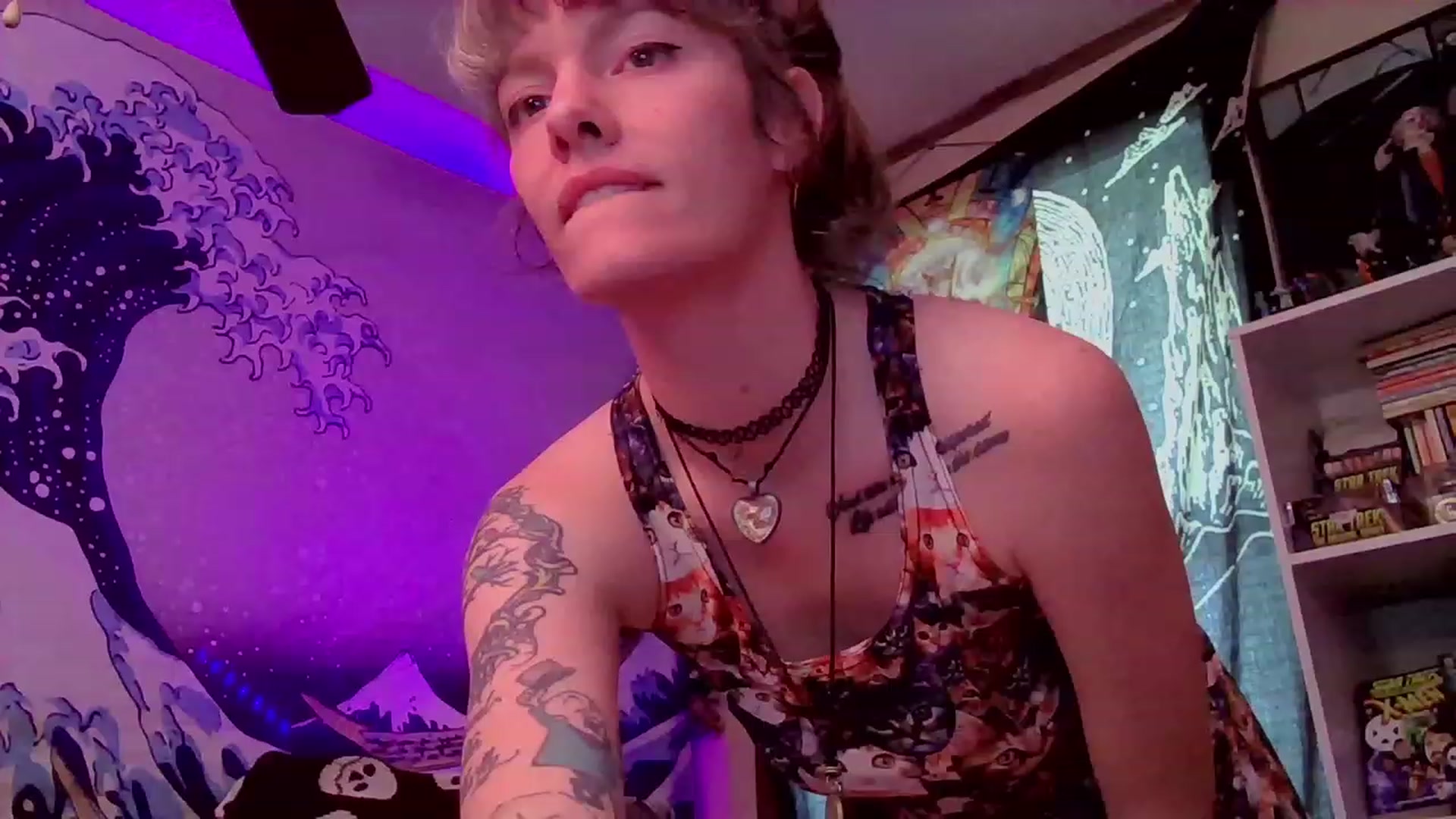 Gallery image thumbnail from CdrTroi's myfreecams stream on, 10/28/2023, 20:29 image 1 of 20