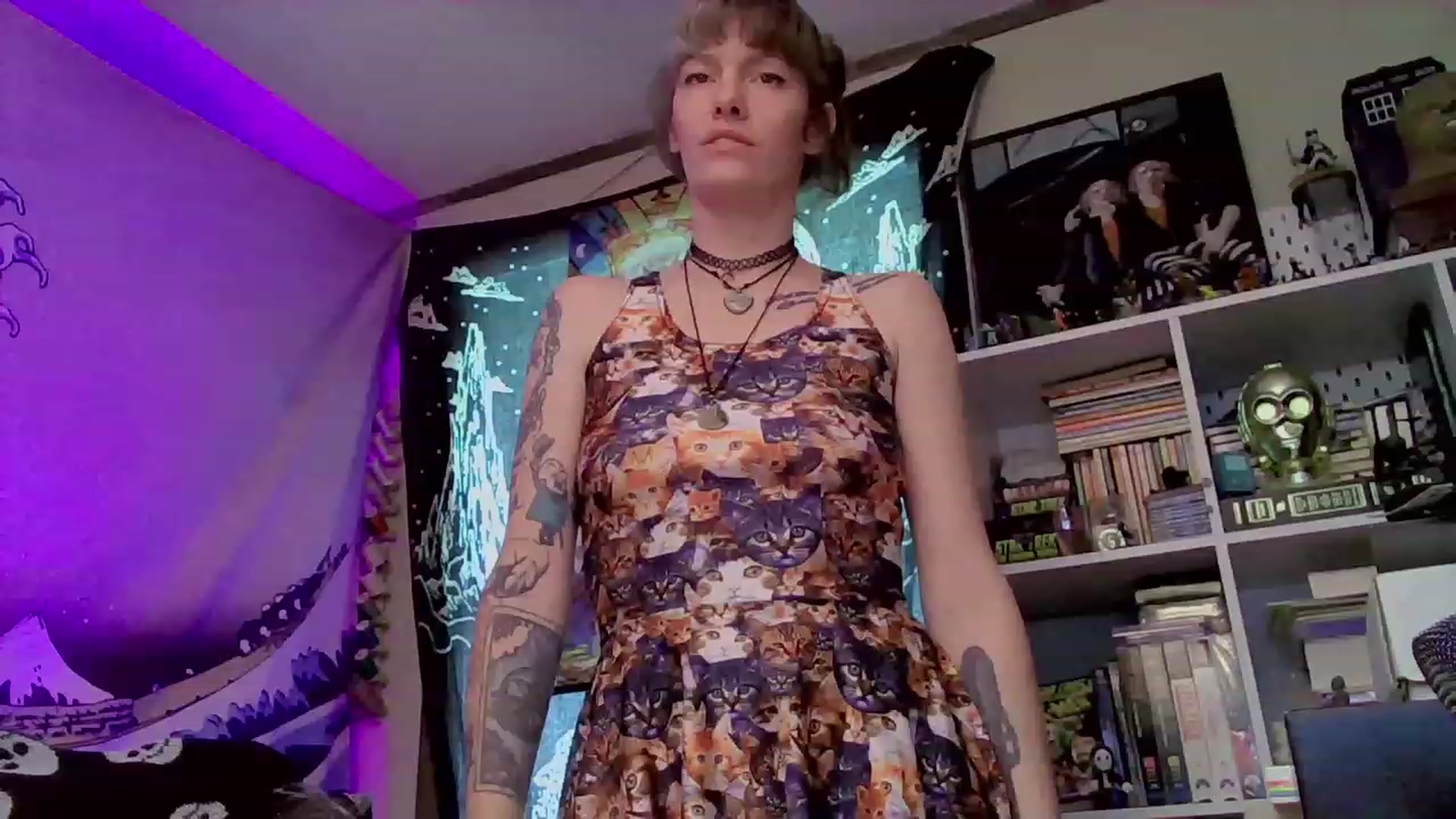 Gallery image thumbnail from CdrTroi's myfreecams stream on, 10/28/2023, 20:29 image 10 of 20