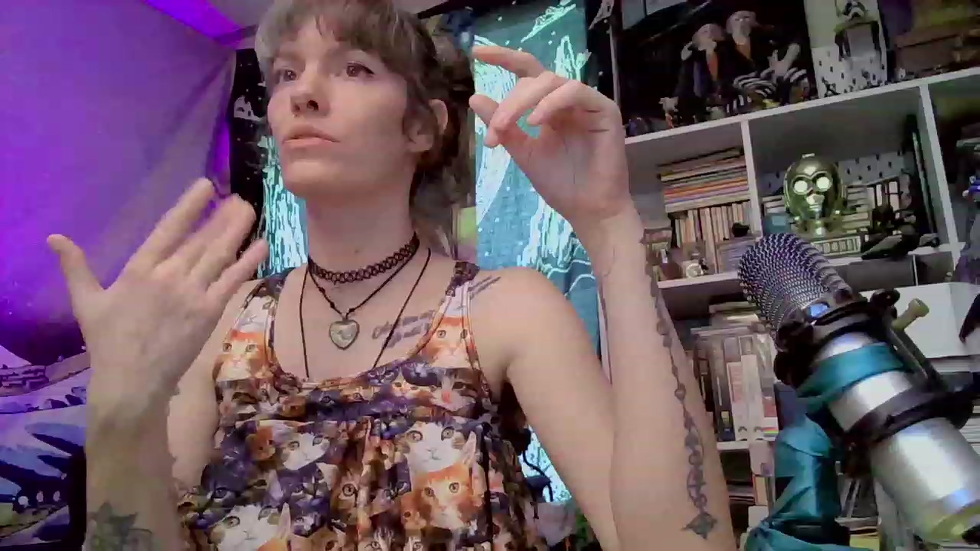 Gallery image thumbnail from CdrTroi's myfreecams stream on, 10/28/2023, 20:57 image 19 of 20