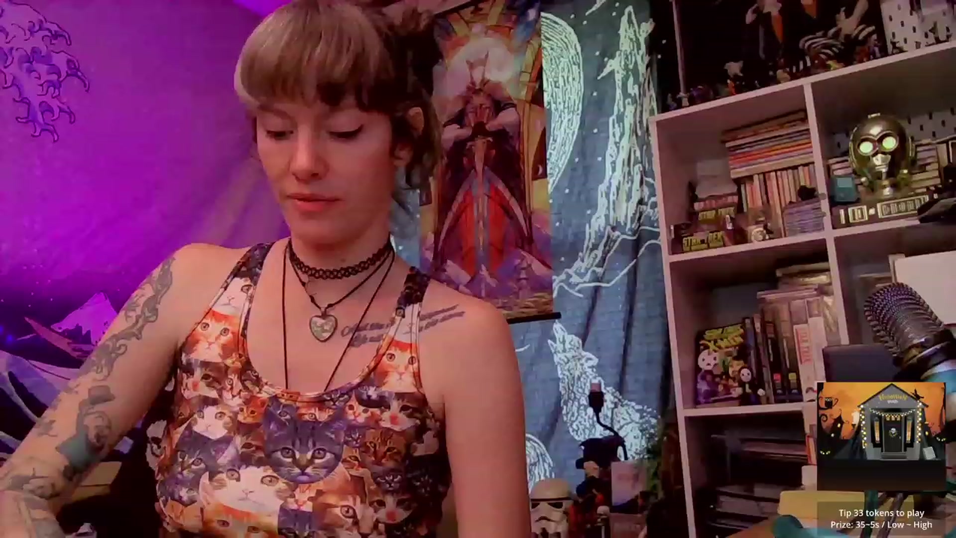 Gallery image thumbnail from CdrTroi's myfreecams stream on, 10/28/2023, 21:55 image 14 of 20