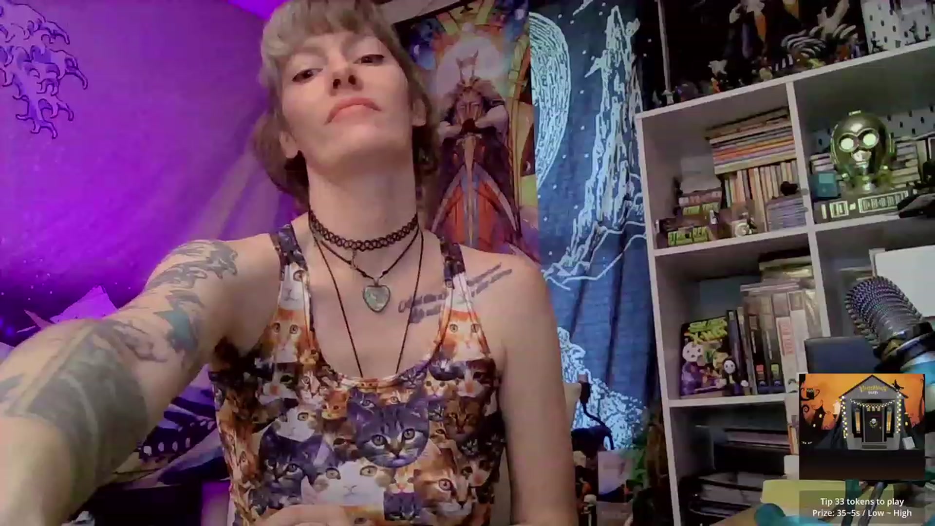 Gallery image thumbnail from CdrTroi's myfreecams stream on, 10/28/2023, 21:55 image 15 of 20