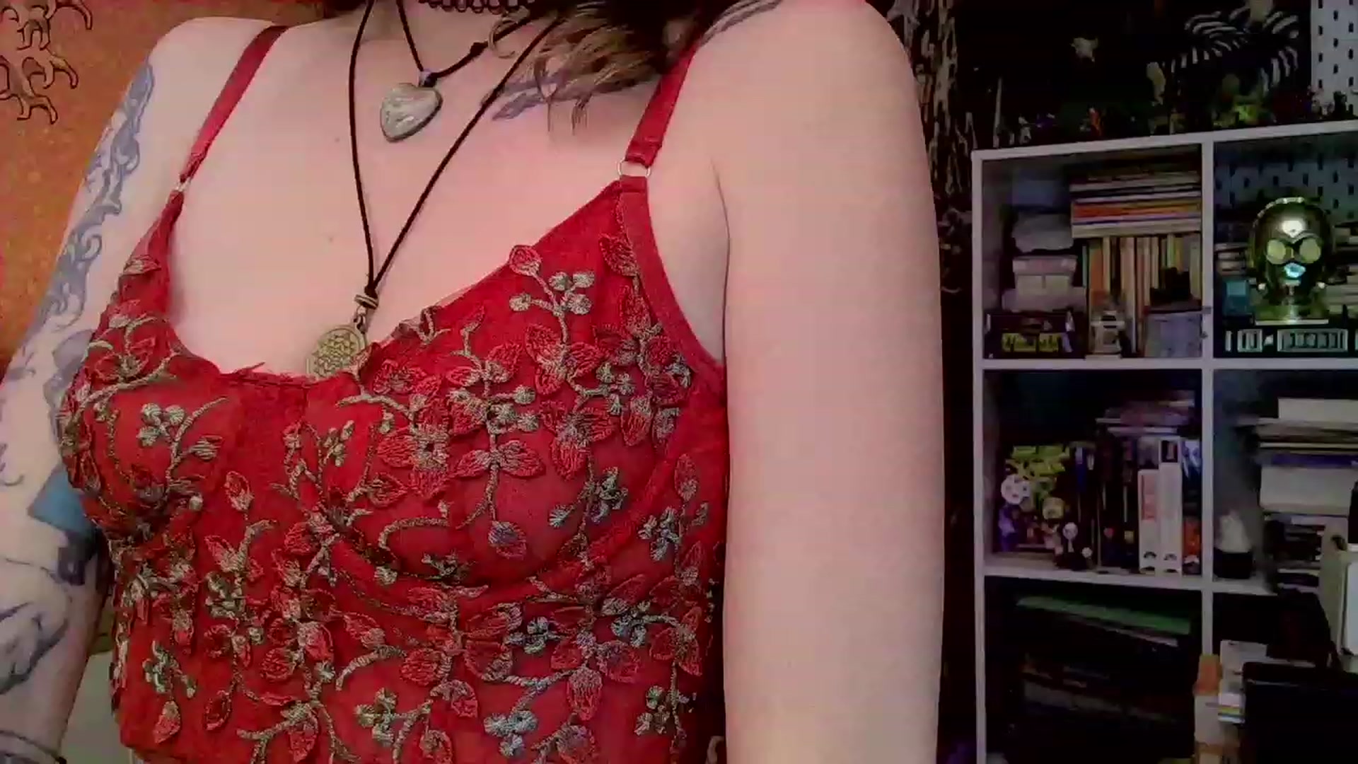Gallery image thumbnail from CdrTroi's myfreecams stream on, 10/30/2023, 23:42 image 2 of 20