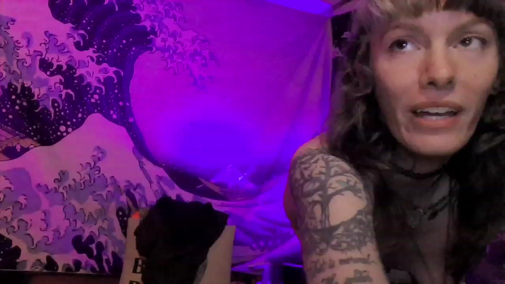 Gallery image thumbnail from CdrTroi's myfreecams stream on, 11/16/2023, 05:09 image 9 of 20