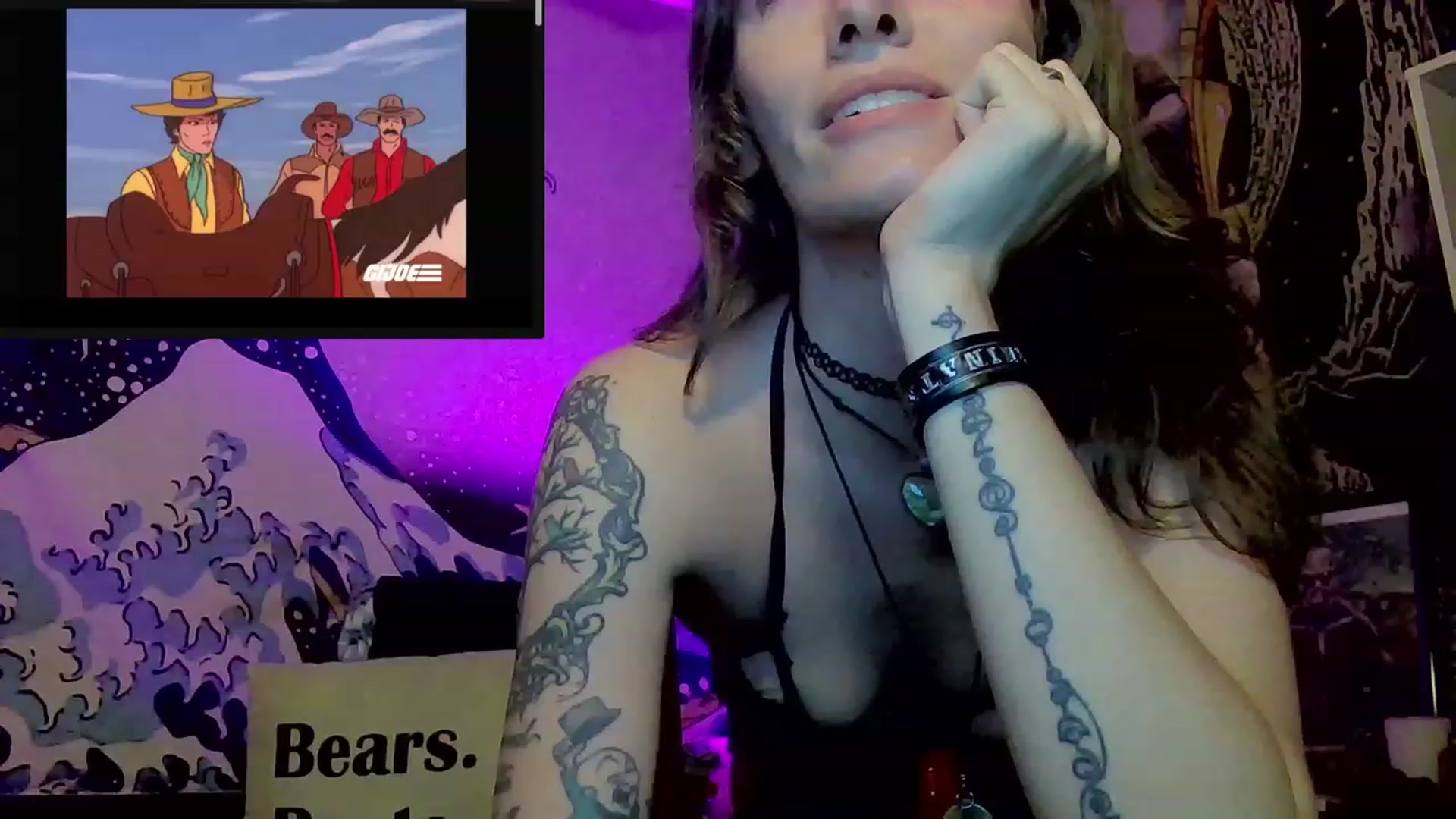 Gallery image thumbnail from CdrTroi's myfreecams stream on, 11/25/2023, 10:01 image 2 of 20
