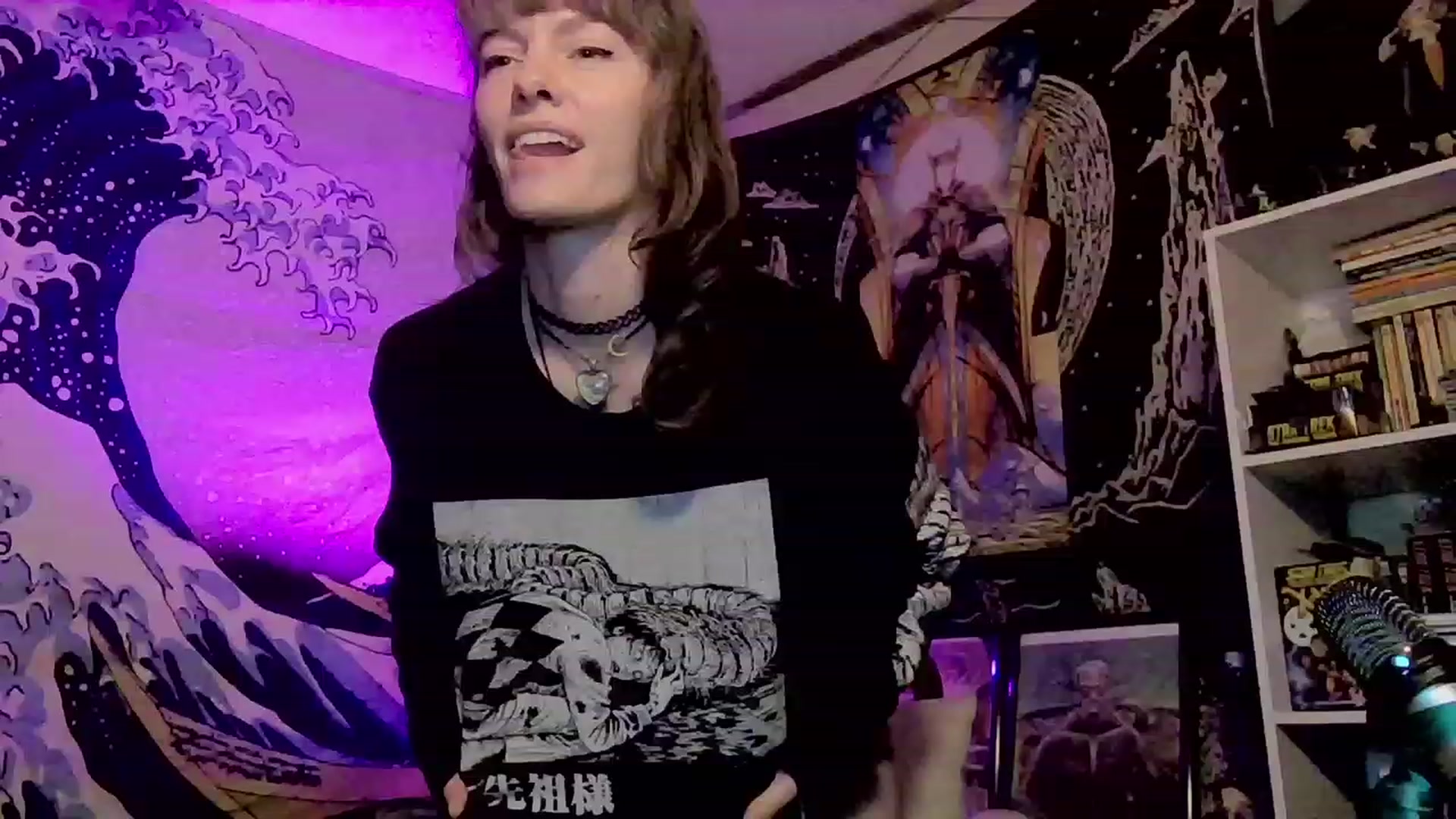 Gallery image thumbnail from CdrTroi's myfreecams stream on, 11/26/2023, 09:36 image 17 of 20