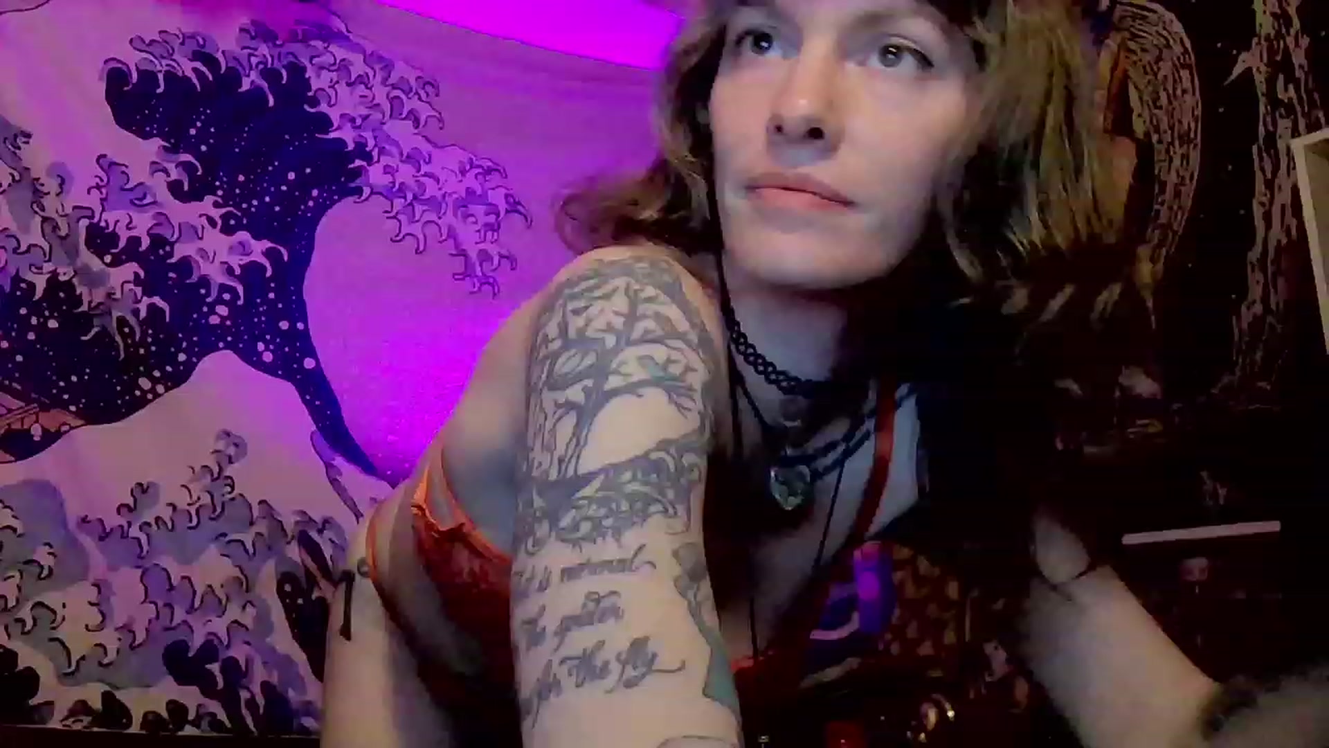 Gallery image thumbnail from CdrTroi's myfreecams stream on, 11/28/2023, 08:08 image 5 of 20