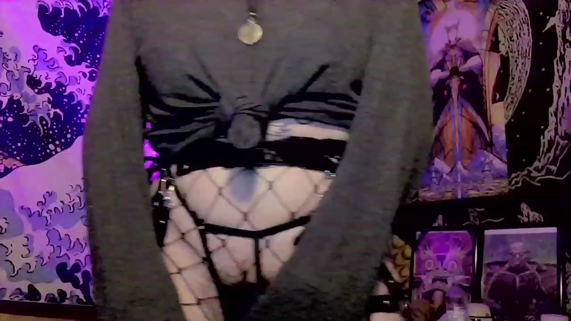 Gallery image thumbnail from CdrTroi's myfreecams stream on, 11/29/2023, 08:16 image 16 of 20