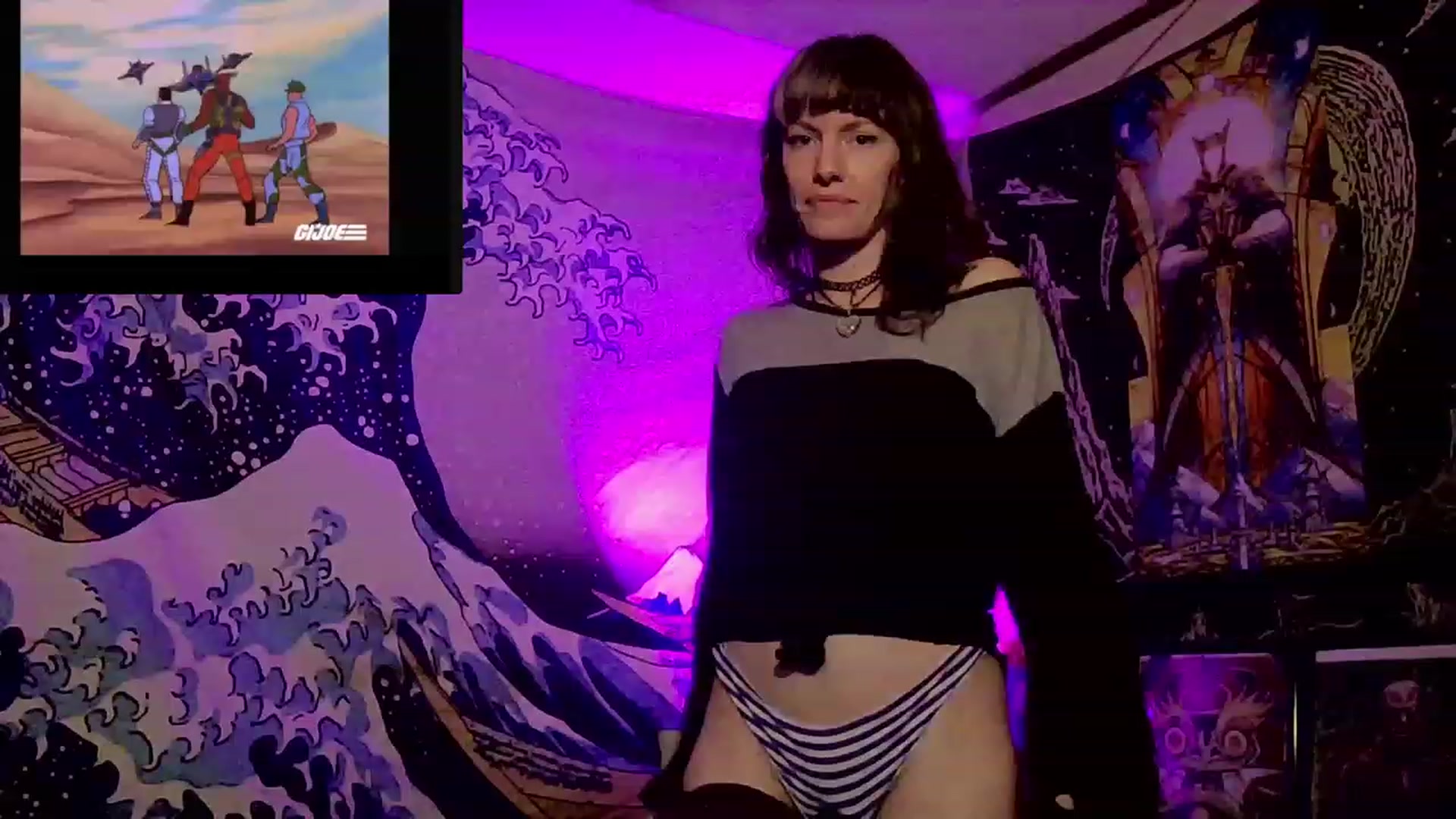 Gallery image thumbnail from CdrTroi's myfreecams stream on, 11/30/2023, 09:20 image 17 of 20