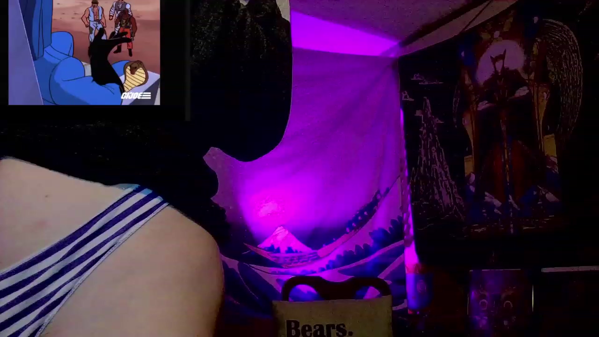 Gallery image thumbnail from CdrTroi's myfreecams stream on, 11/30/2023, 09:20 image 19 of 20