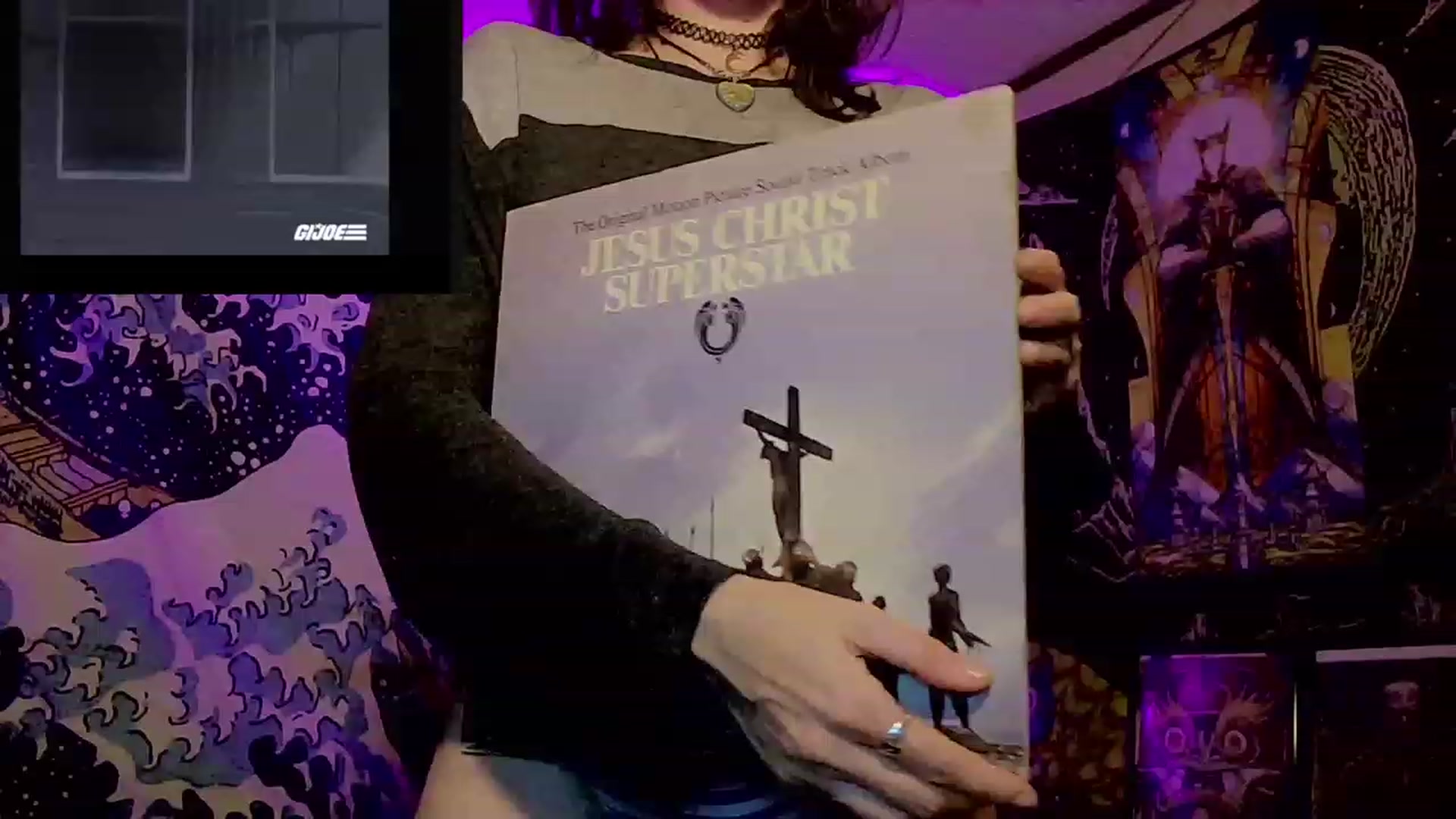 Gallery image thumbnail from CdrTroi's myfreecams stream on, 11/30/2023, 09:20 image 6 of 20