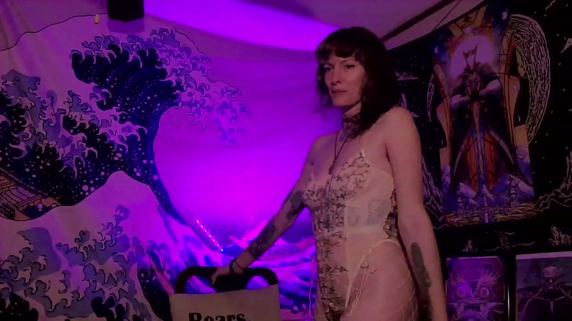 Gallery image thumbnail from CdrTroi's myfreecams stream on, 12/02/2023, 06:33 image 1 of 20
