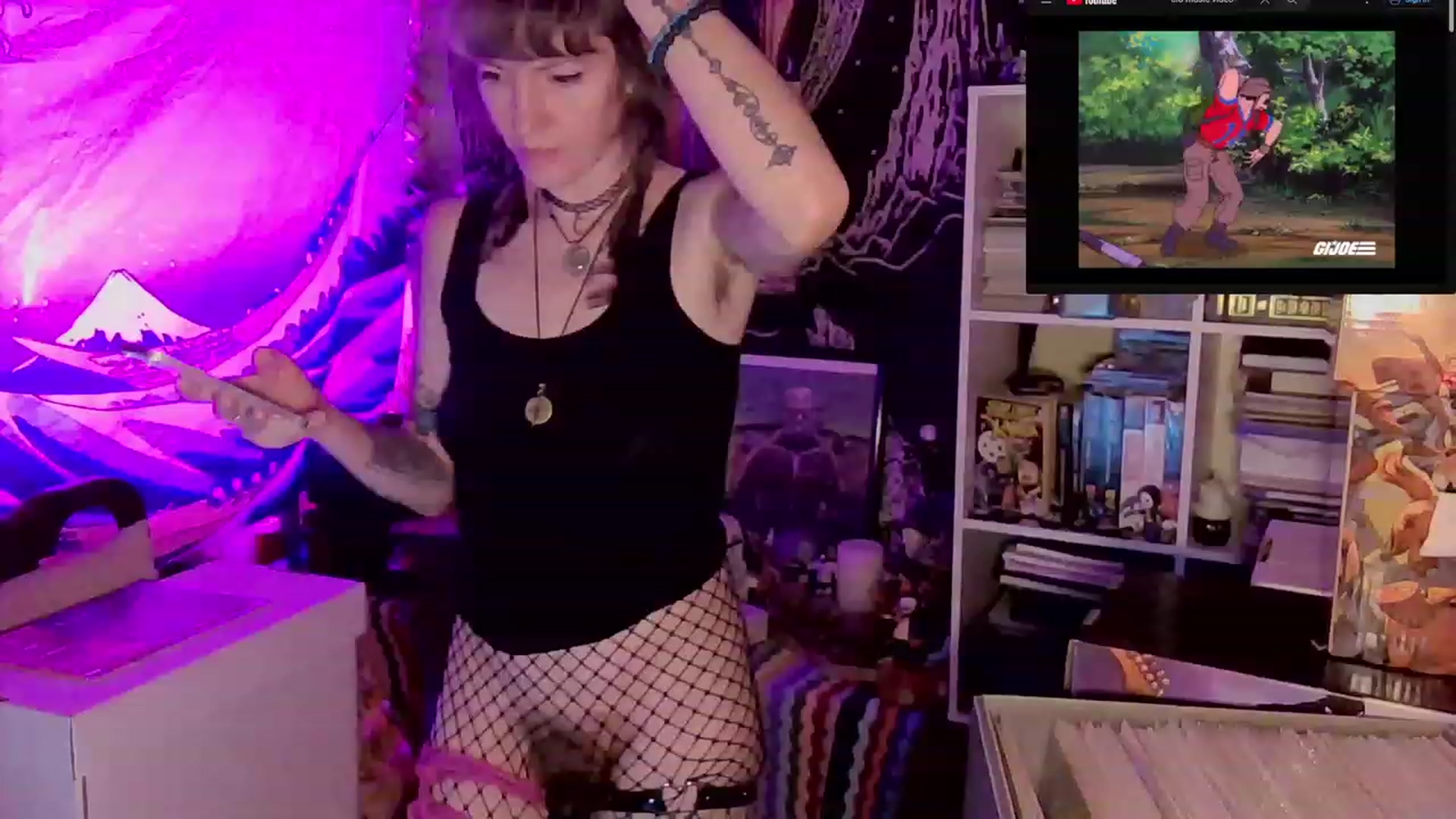 Gallery image thumbnail from CdrTroi's myfreecams stream on, 12/04/2023, 09:14 image 20 of 20
