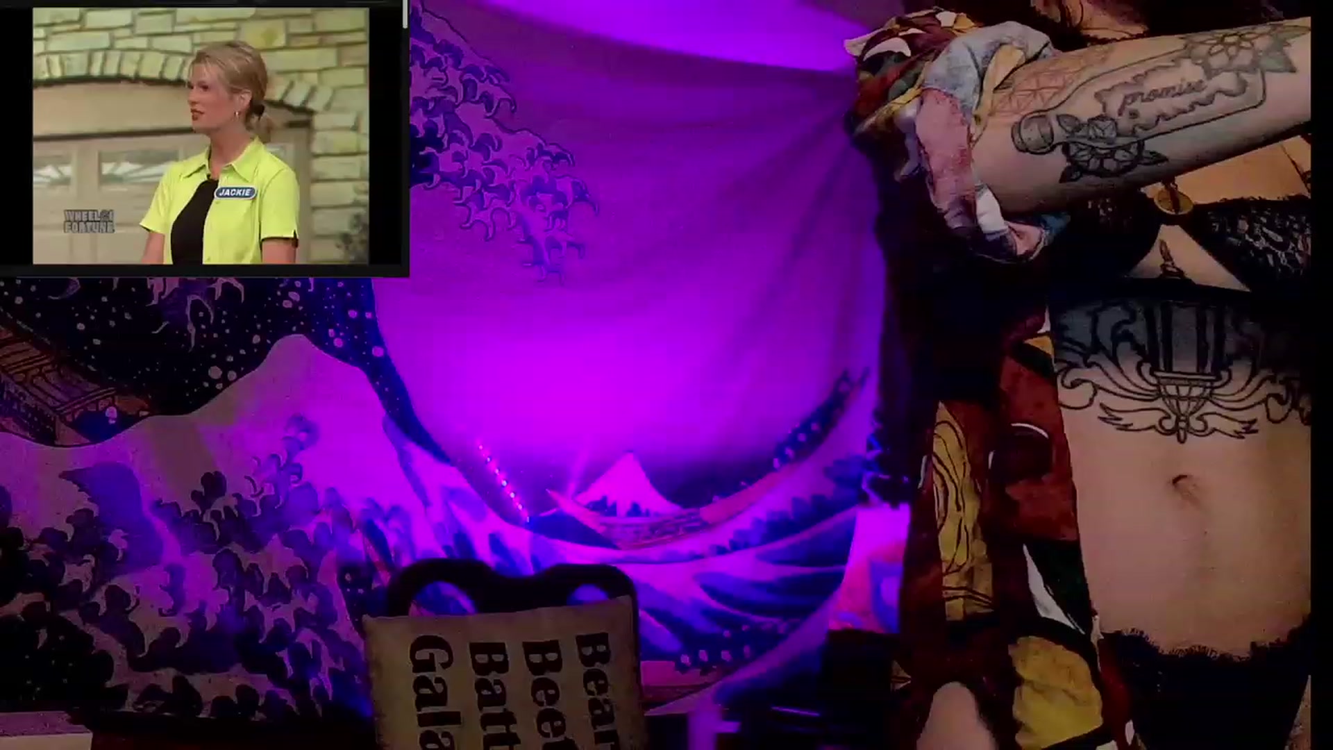 Gallery image thumbnail from CdrTroi's myfreecams stream on, 12/07/2023, 03:08 image 14 of 20