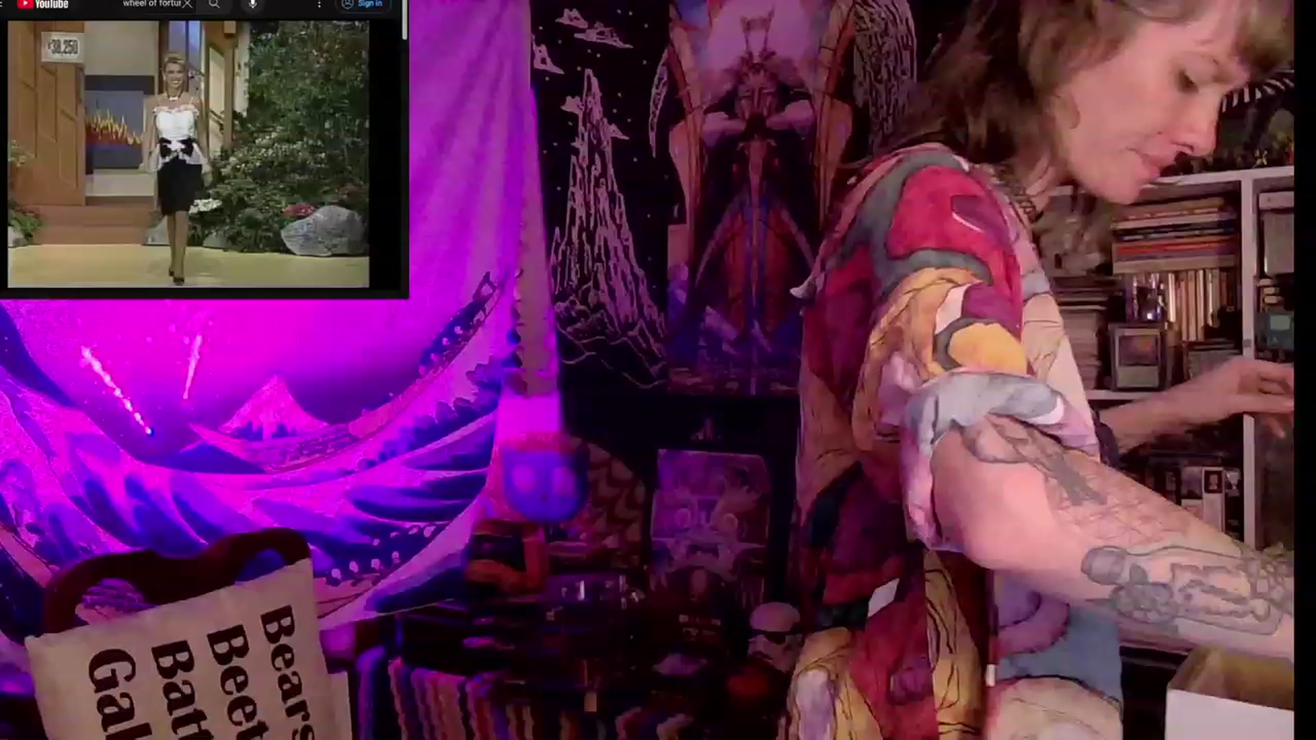 Gallery image thumbnail from CdrTroi's myfreecams stream on, 12/07/2023, 06:45 image 4 of 20