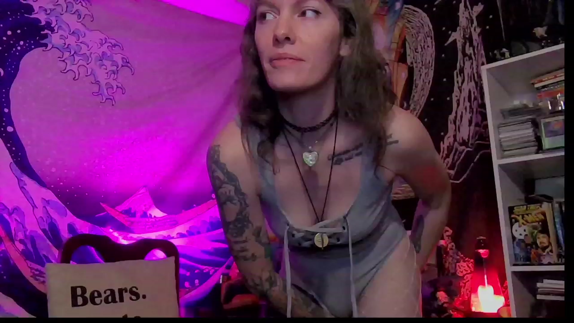 Gallery image thumbnail from CdrTroi's myfreecams stream on, 12/11/2023, 04:23 image 4 of 20