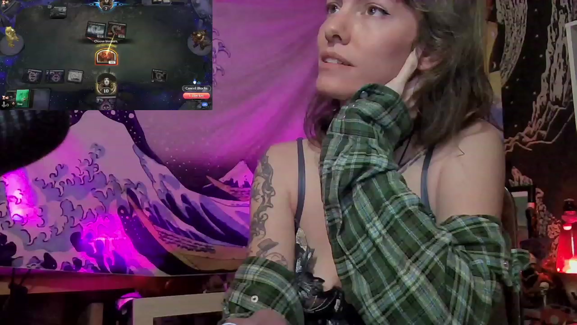 Gallery image thumbnail from CdrTroi's myfreecams stream on, 12/12/2023, 04:48 image 2 of 20