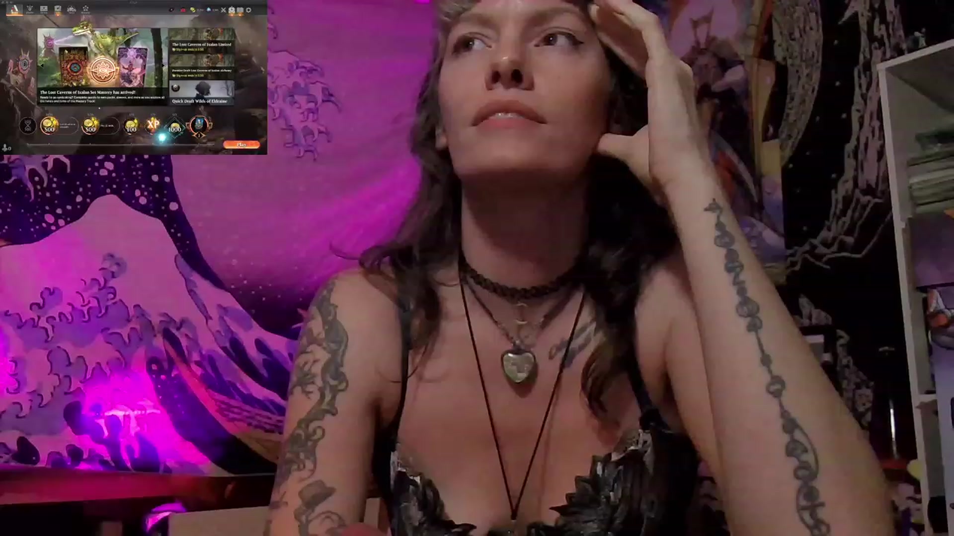 Gallery image thumbnail from CdrTroi's myfreecams stream on, 12/12/2023, 11:12 image 11 of 20