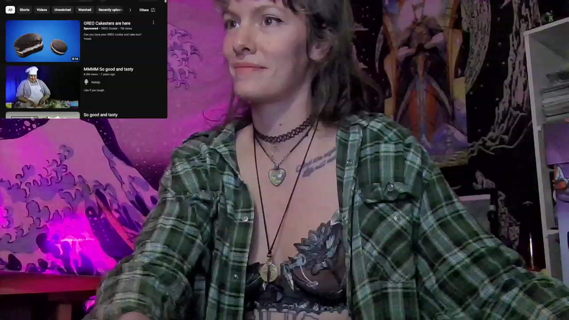 Gallery image thumbnail from CdrTroi's myfreecams stream on, 12/12/2023, 11:12 image 19 of 20
