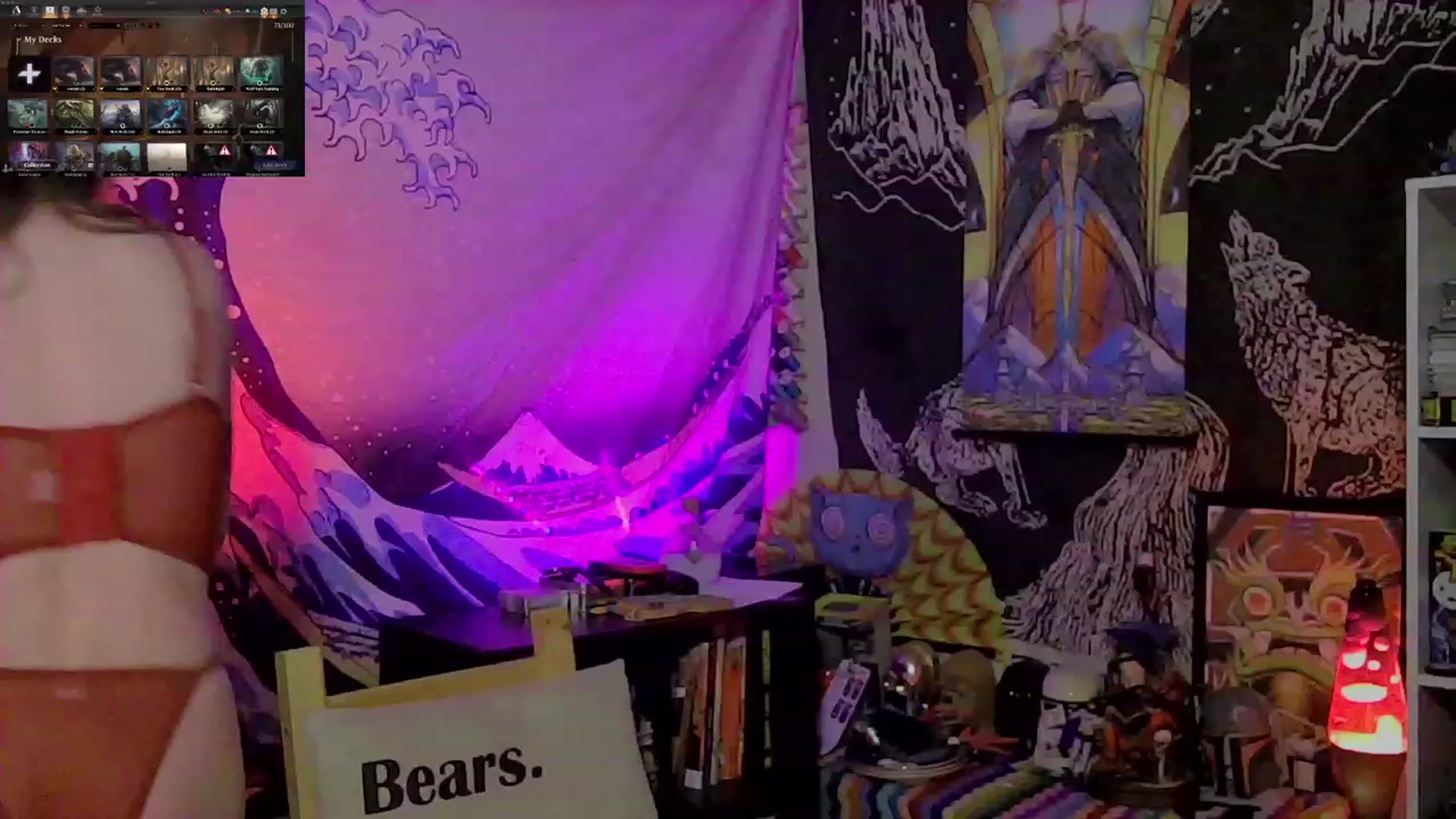 Gallery image thumbnail from CdrTroi's myfreecams stream on, 12/16/2023, 09:21 image 10 of 20