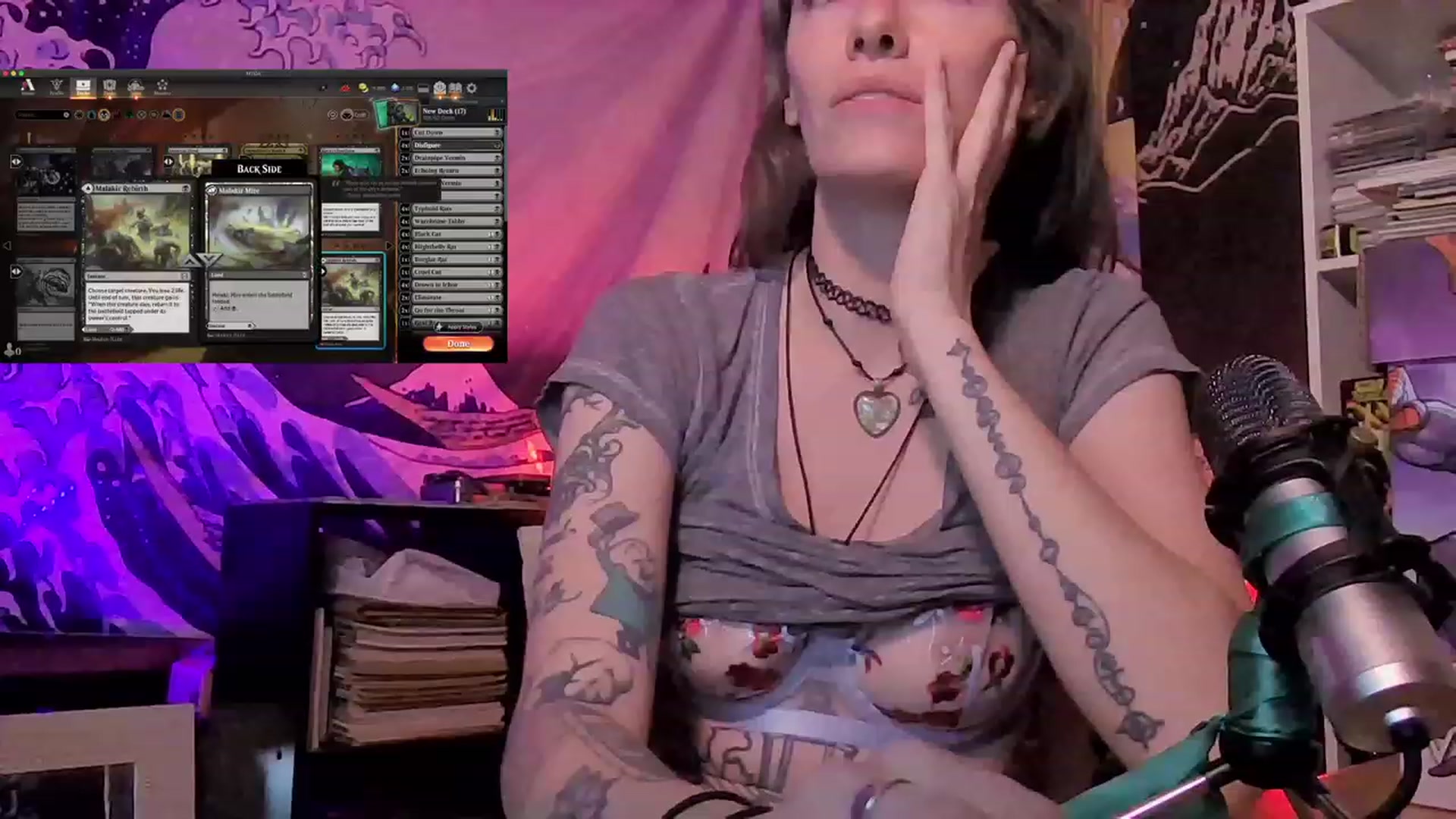 Gallery image thumbnail from CdrTroi's myfreecams stream on, 12/19/2023, 07:22 image 13 of 20