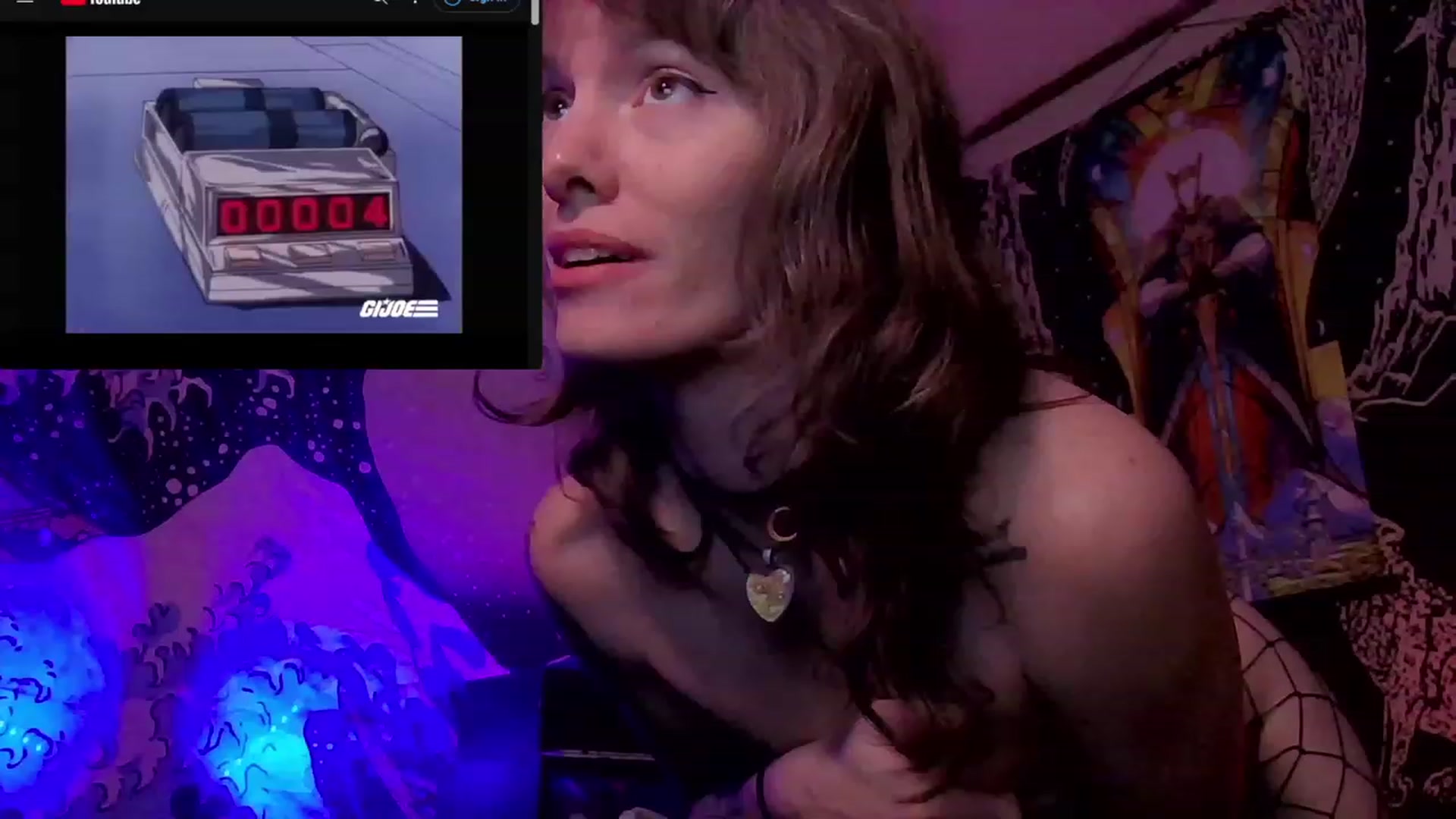 Gallery image thumbnail from CdrTroi's myfreecams stream on, 12/28/2023, 09:26 image 15 of 20