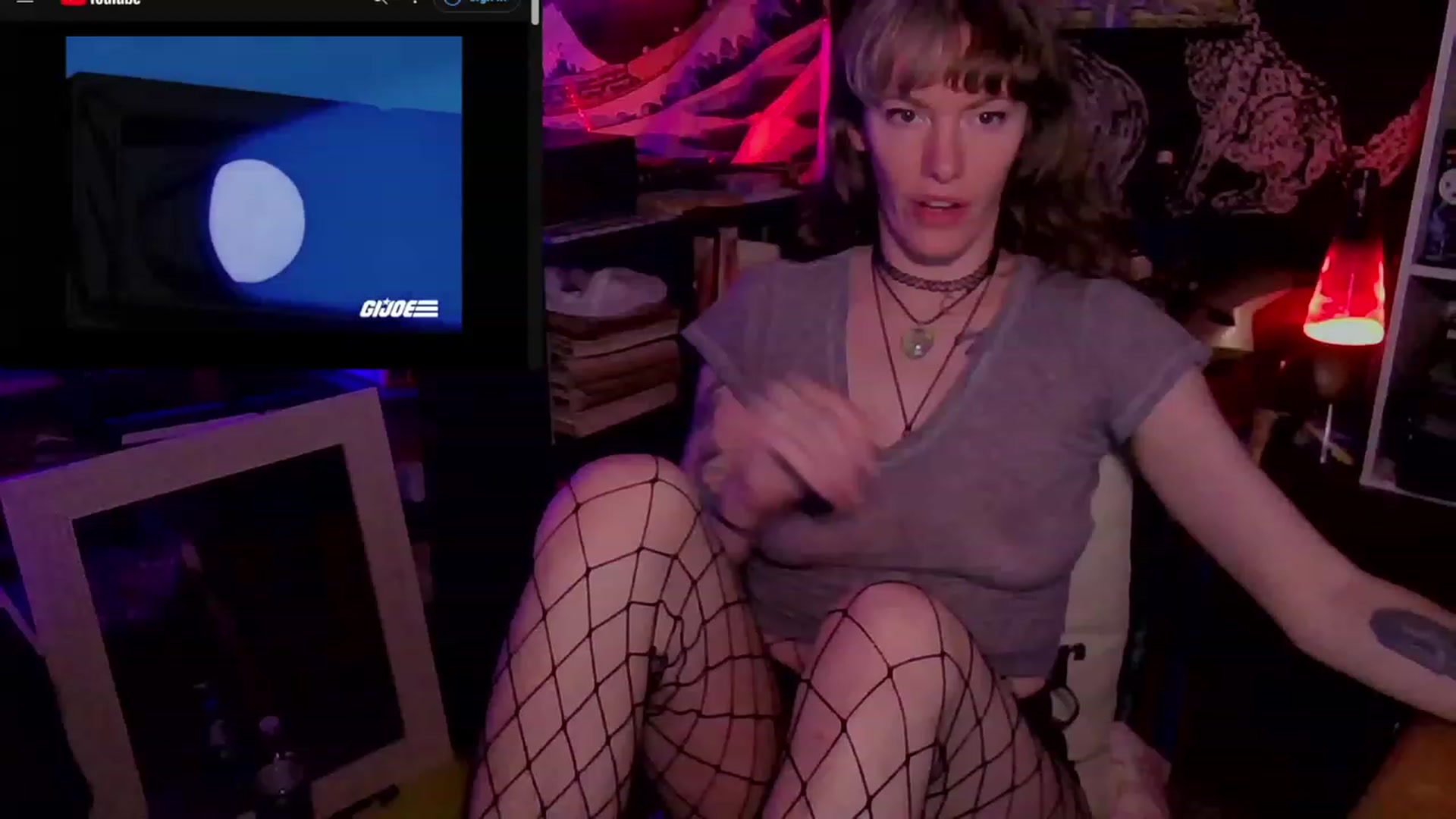 Gallery image thumbnail from CdrTroi's myfreecams stream on, 12/28/2023, 09:26 image 6 of 20