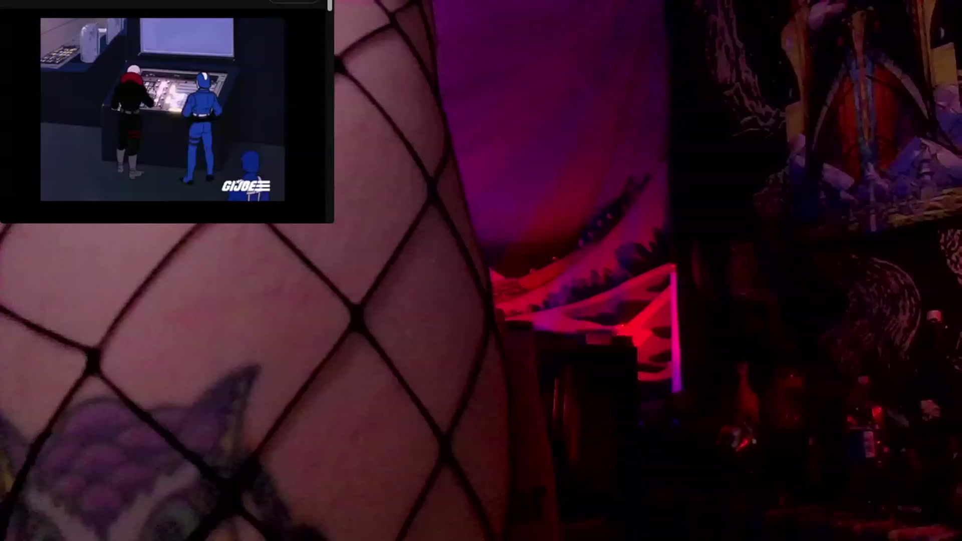 Gallery image thumbnail from CdrTroi's myfreecams stream on, 12/28/2023, 09:40 image 11 of 20