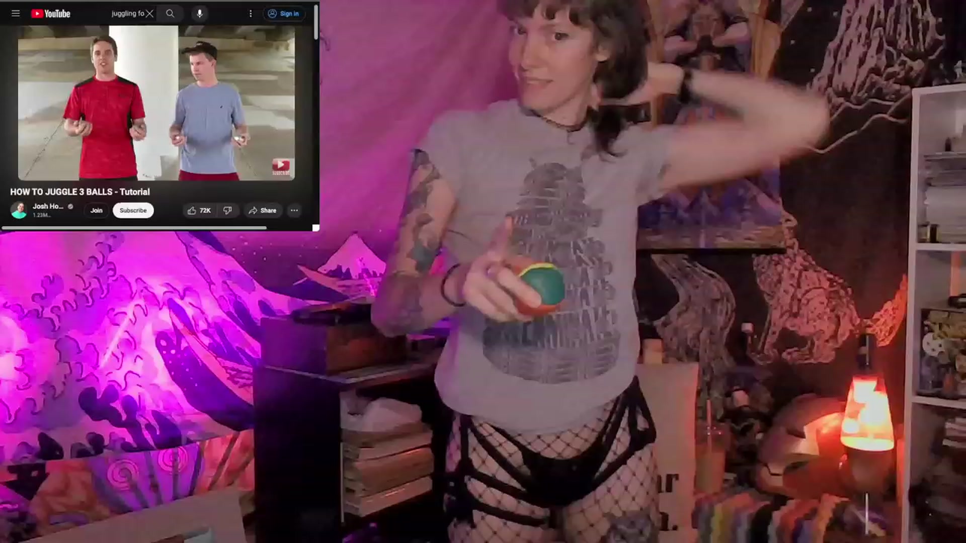 Gallery image thumbnail from CdrTroi's myfreecams stream on, 12/29/2023, 03:08 image 11 of 20