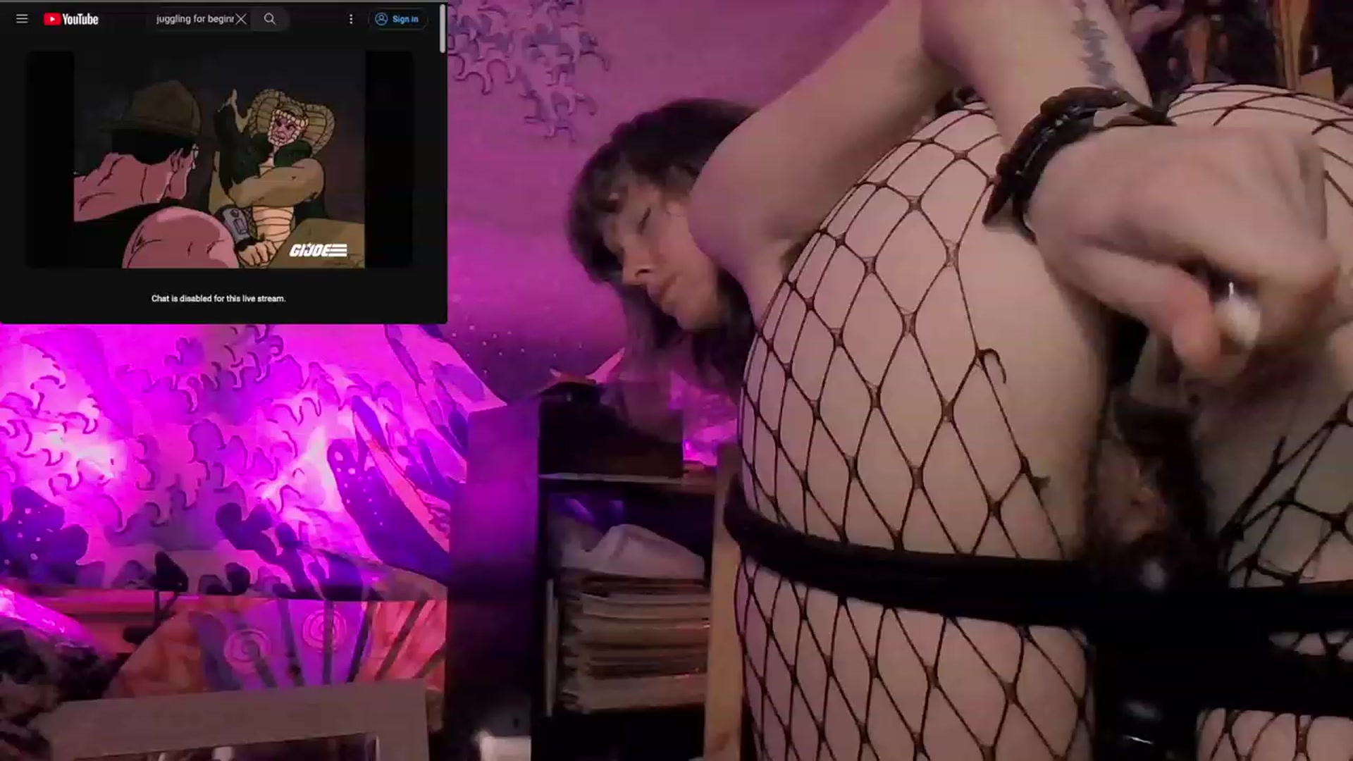 Gallery image thumbnail from CdrTroi's myfreecams stream on, 12/29/2023, 03:49 image 6 of 20