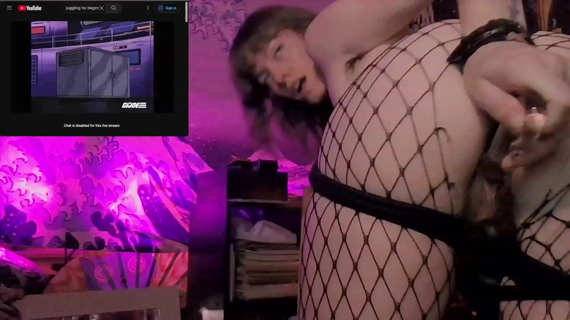 Gallery image thumbnail from CdrTroi's myfreecams stream on, 12/29/2023, 03:49 image 7 of 20