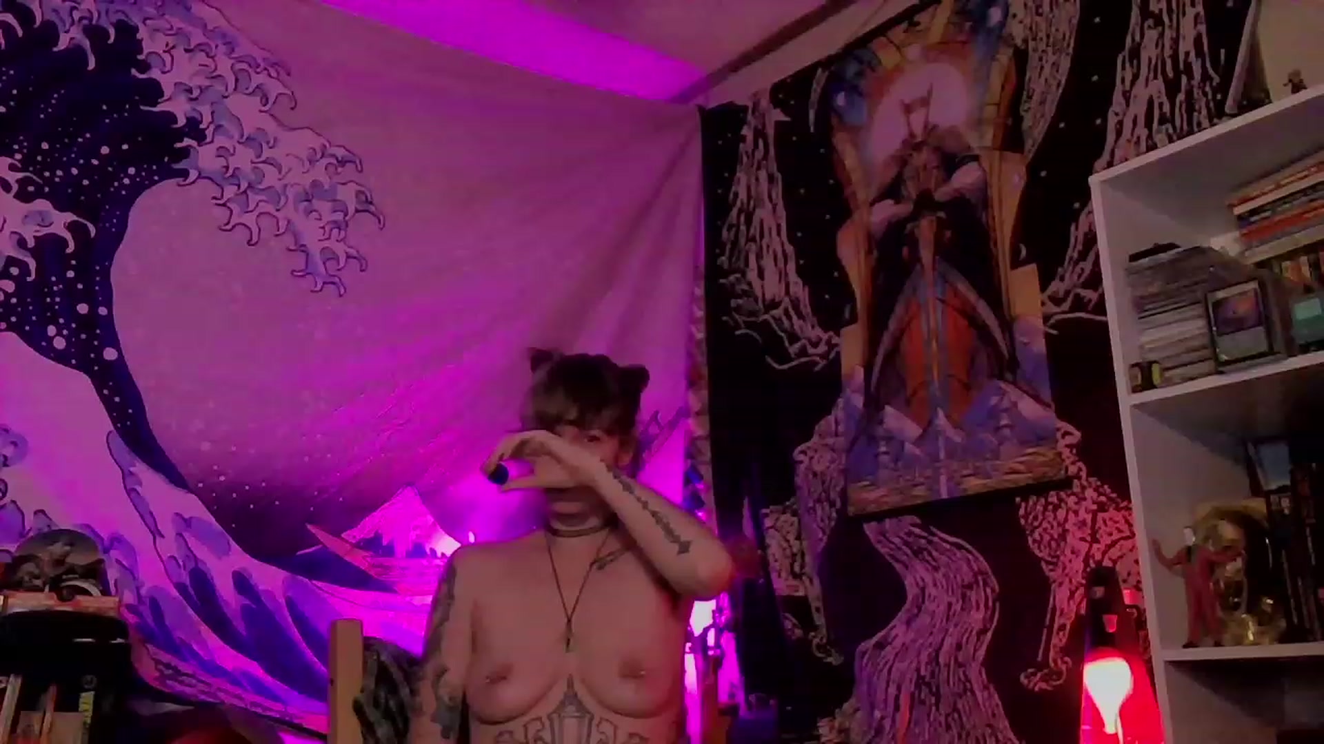 Gallery image thumbnail from CdrTroi's myfreecams stream on, 01/25/2024, 07:02 image 10 of 20