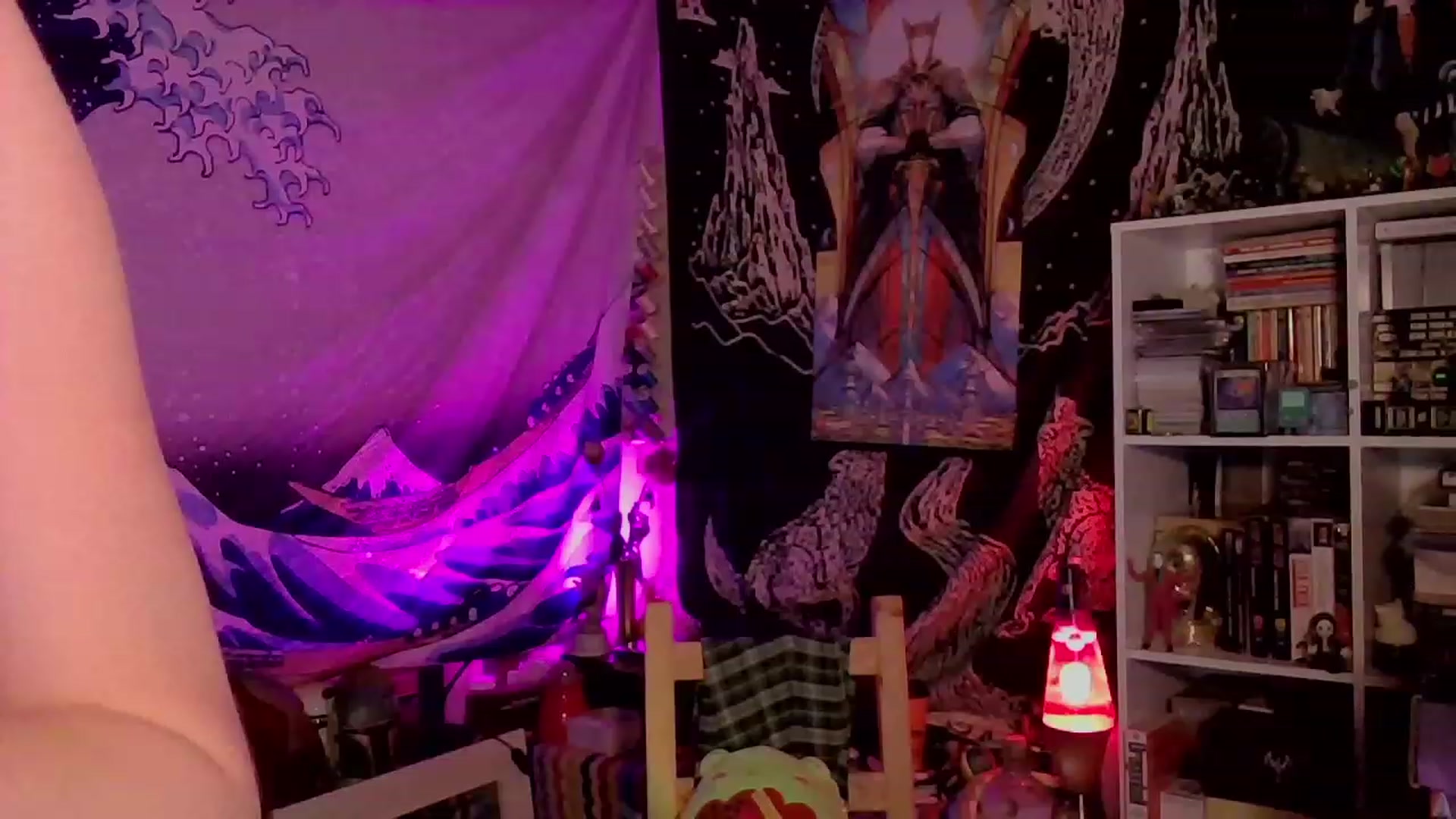 Gallery image thumbnail from CdrTroi's myfreecams stream on, 01/31/2024, 08:09 image 2 of 20