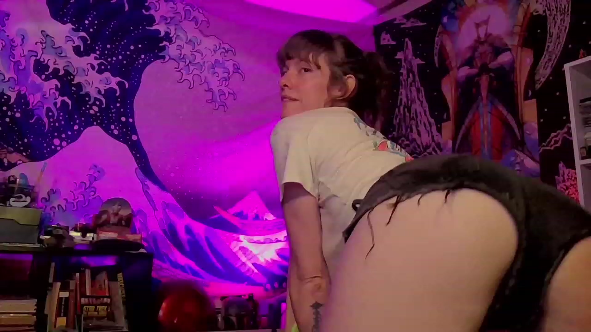 Gallery image thumbnail from CdrTroi's myfreecams stream on, 02/11/2024, 07:51 image 19 of 20
