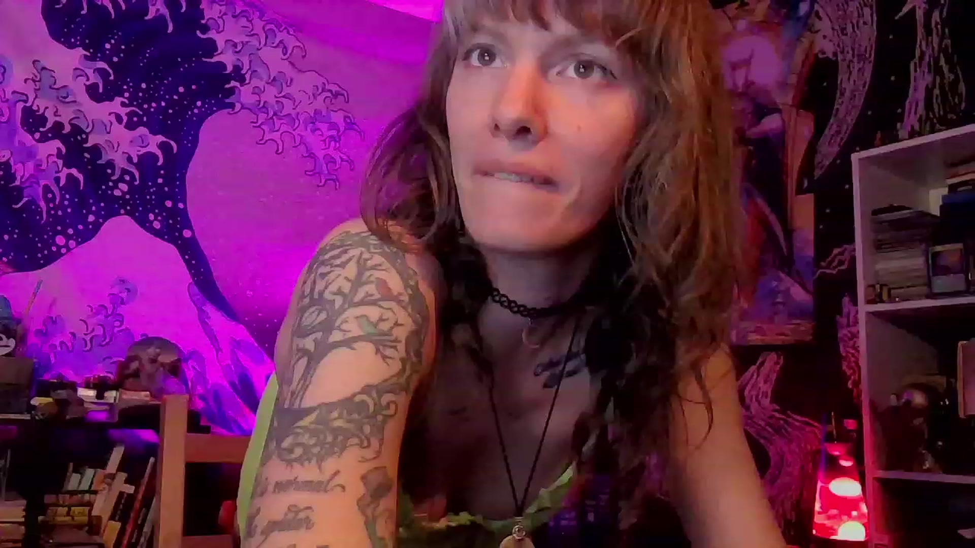 Gallery image thumbnail from CdrTroi's myfreecams stream on, 02/12/2024, 02:39 image 4 of 20