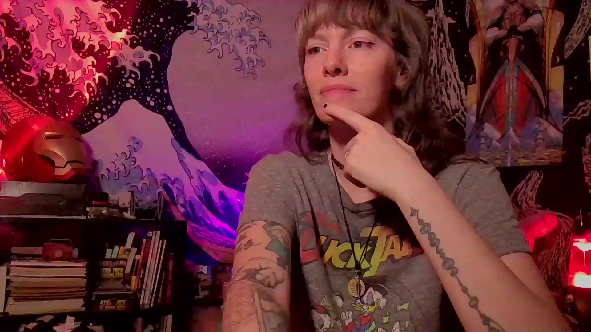 Gallery image thumbnail from CdrTroi's myfreecams stream on, 02/18/2024, 08:21 image 10 of 20