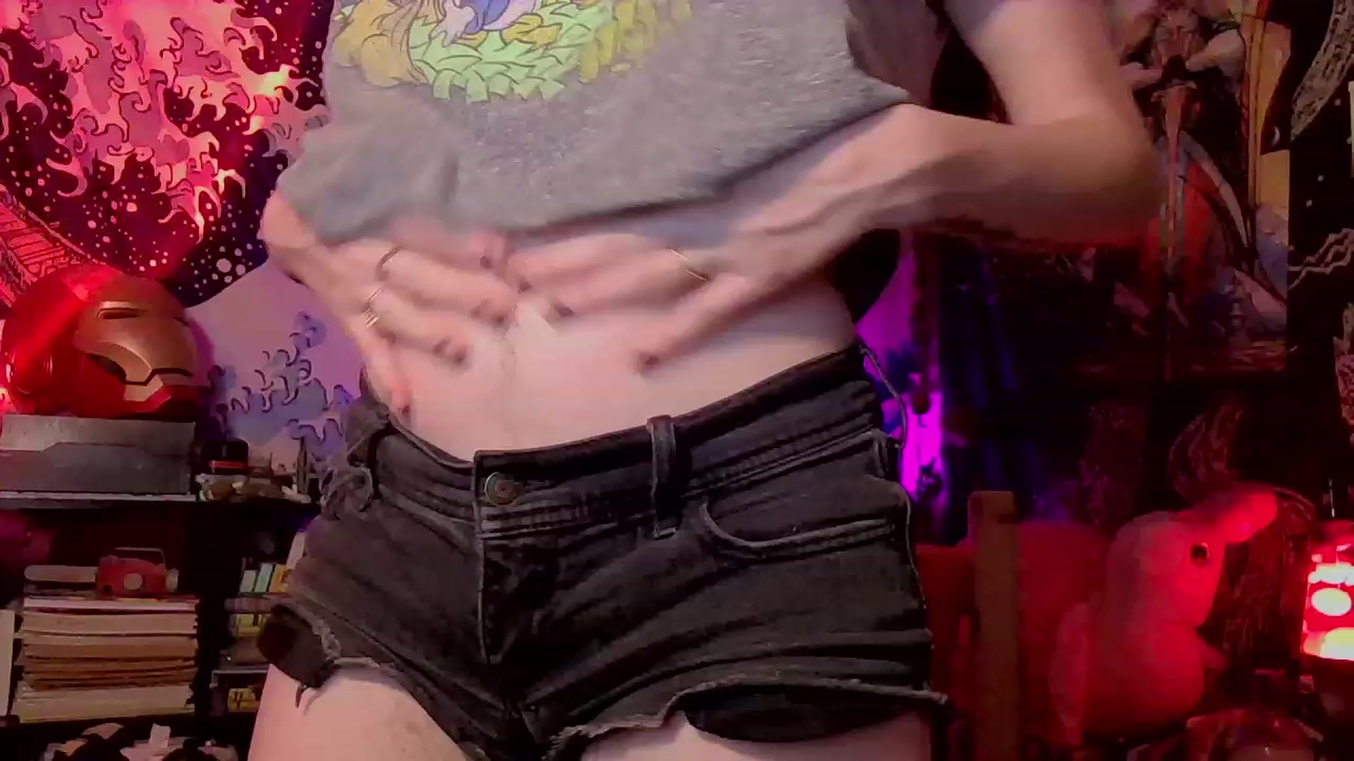 Gallery image thumbnail from CdrTroi's myfreecams stream on, 02/18/2024, 08:21 image 9 of 20
