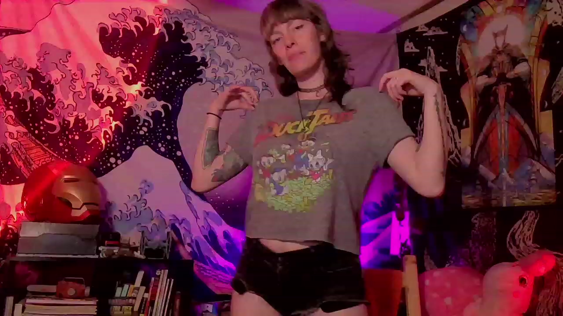Gallery image thumbnail from CdrTroi's myfreecams stream on, 02/18/2024, 08:21 image 6 of 20