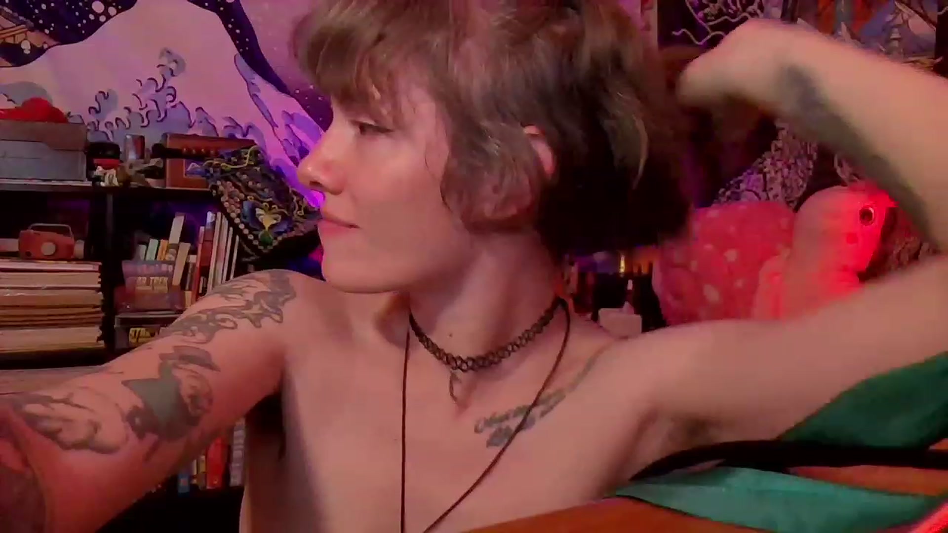 Gallery image thumbnail from CdrTroi's myfreecams stream on, 02/19/2024, 08:04 image 19 of 20