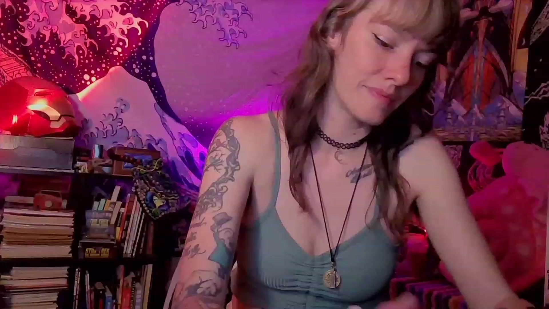 Gallery image thumbnail from CdrTroi's myfreecams stream on, 02/20/2024, 08:51 image 14 of 20