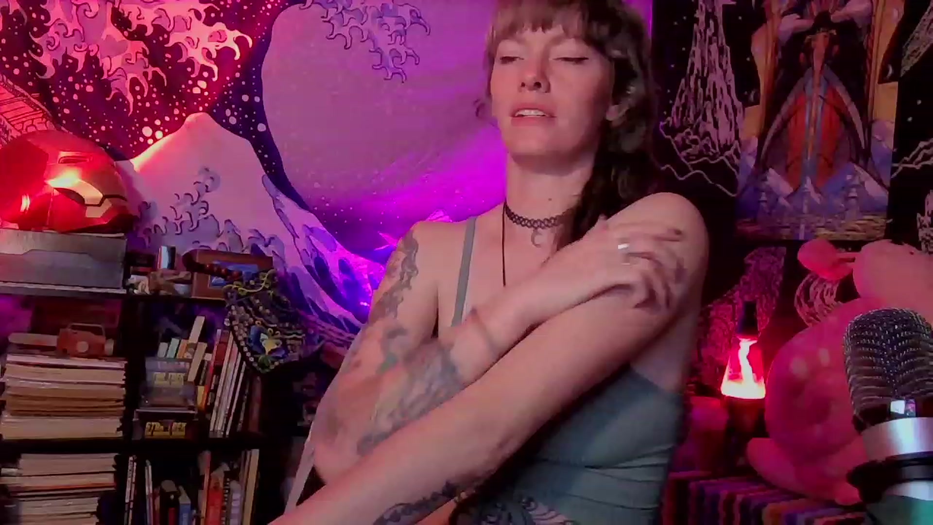 Gallery image thumbnail from CdrTroi's myfreecams stream on, 02/20/2024, 08:51 image 13 of 20