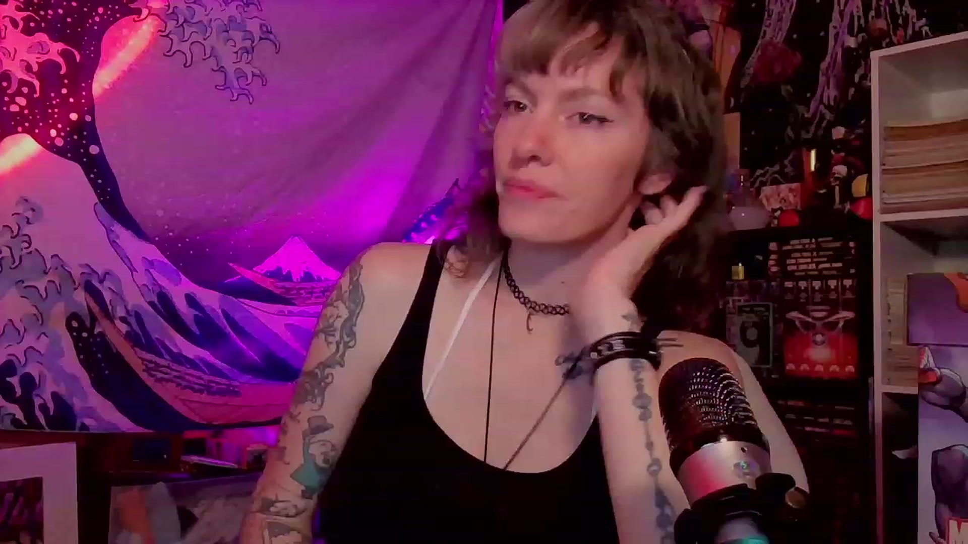 Gallery image thumbnail from CdrTroi's myfreecams stream on, 02/27/2024, 10:04 image 10 of 20