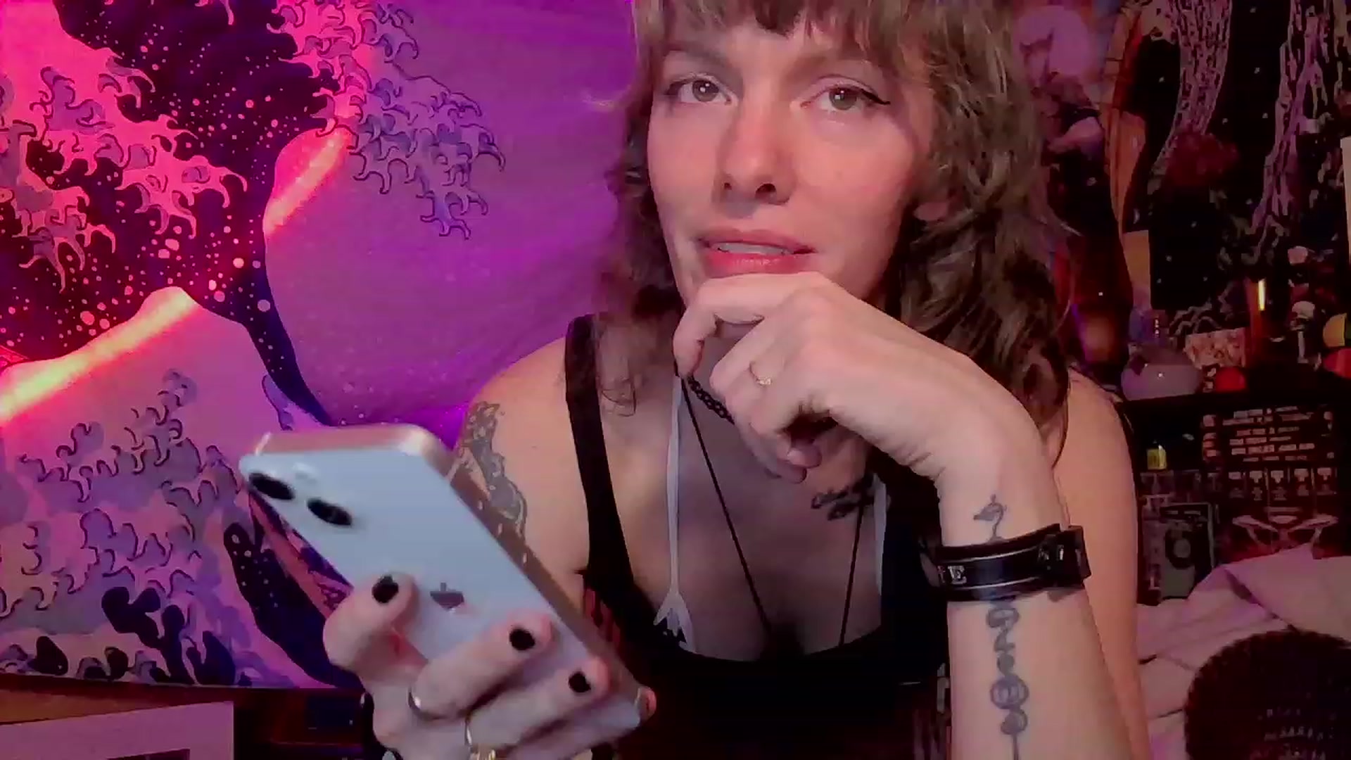 Gallery image thumbnail from CdrTroi's myfreecams stream on, 02/27/2024, 10:04 image 4 of 20