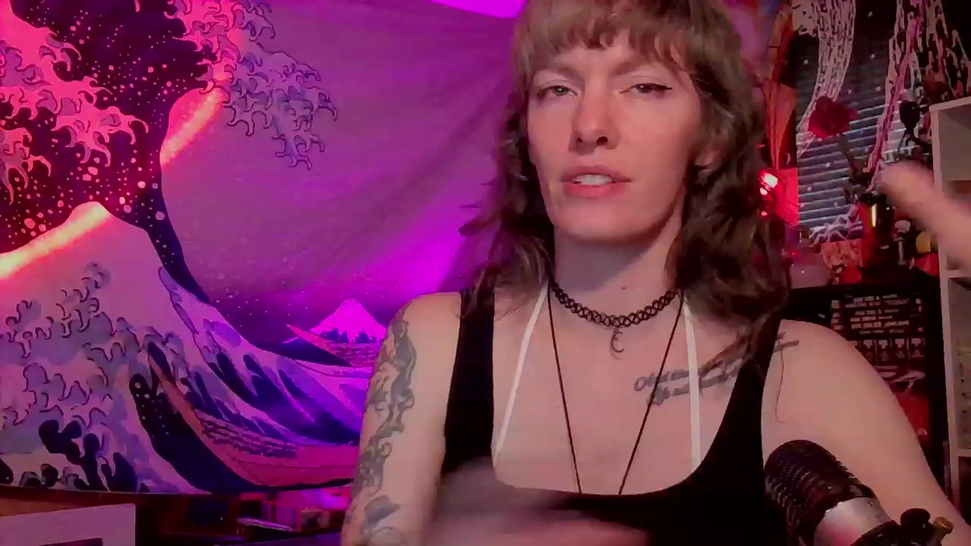 Gallery image thumbnail from CdrTroi's myfreecams stream on, 02/27/2024, 12:36 image 13 of 20