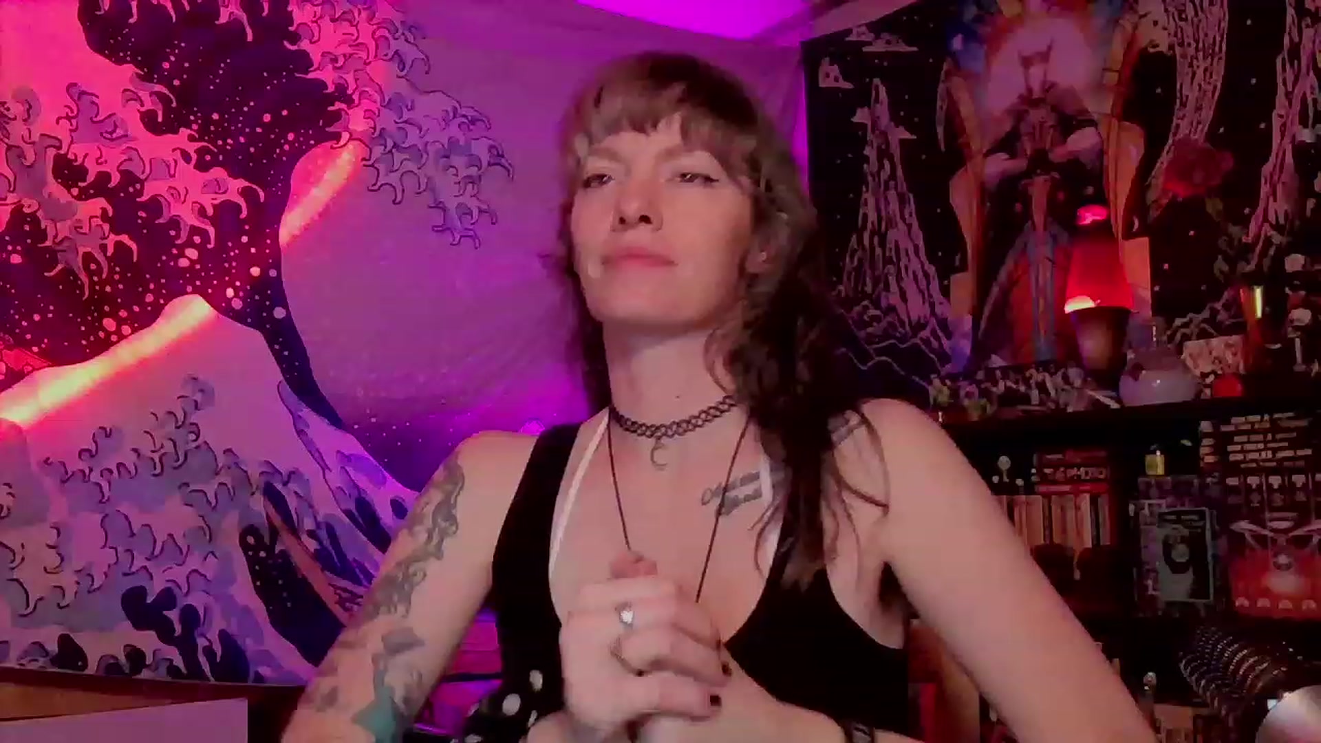 Gallery image thumbnail from CdrTroi's myfreecams stream on, 02/27/2024, 12:36 image 7 of 20
