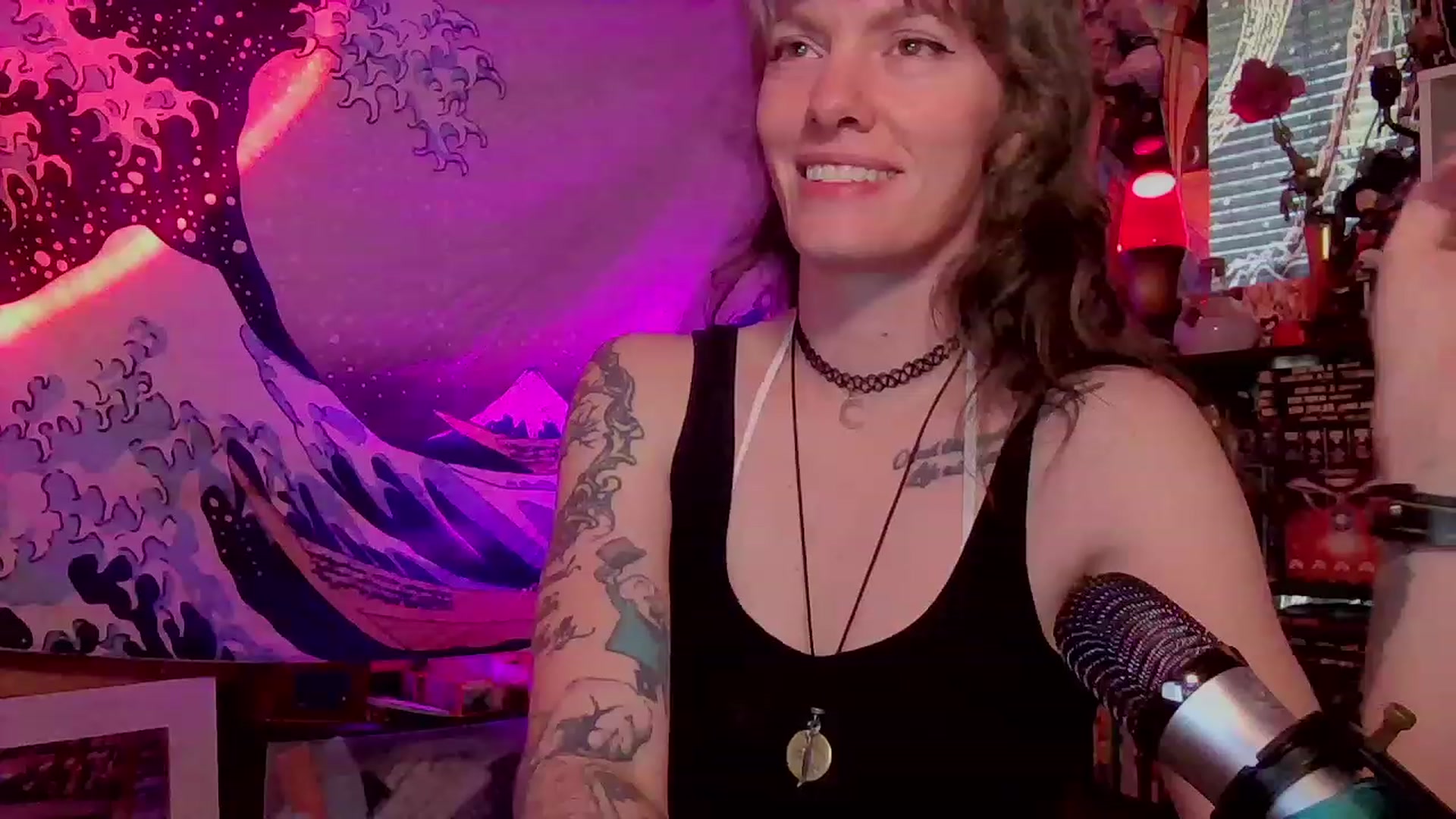 Gallery image thumbnail from CdrTroi's myfreecams stream on, 02/27/2024, 12:36 image 19 of 20