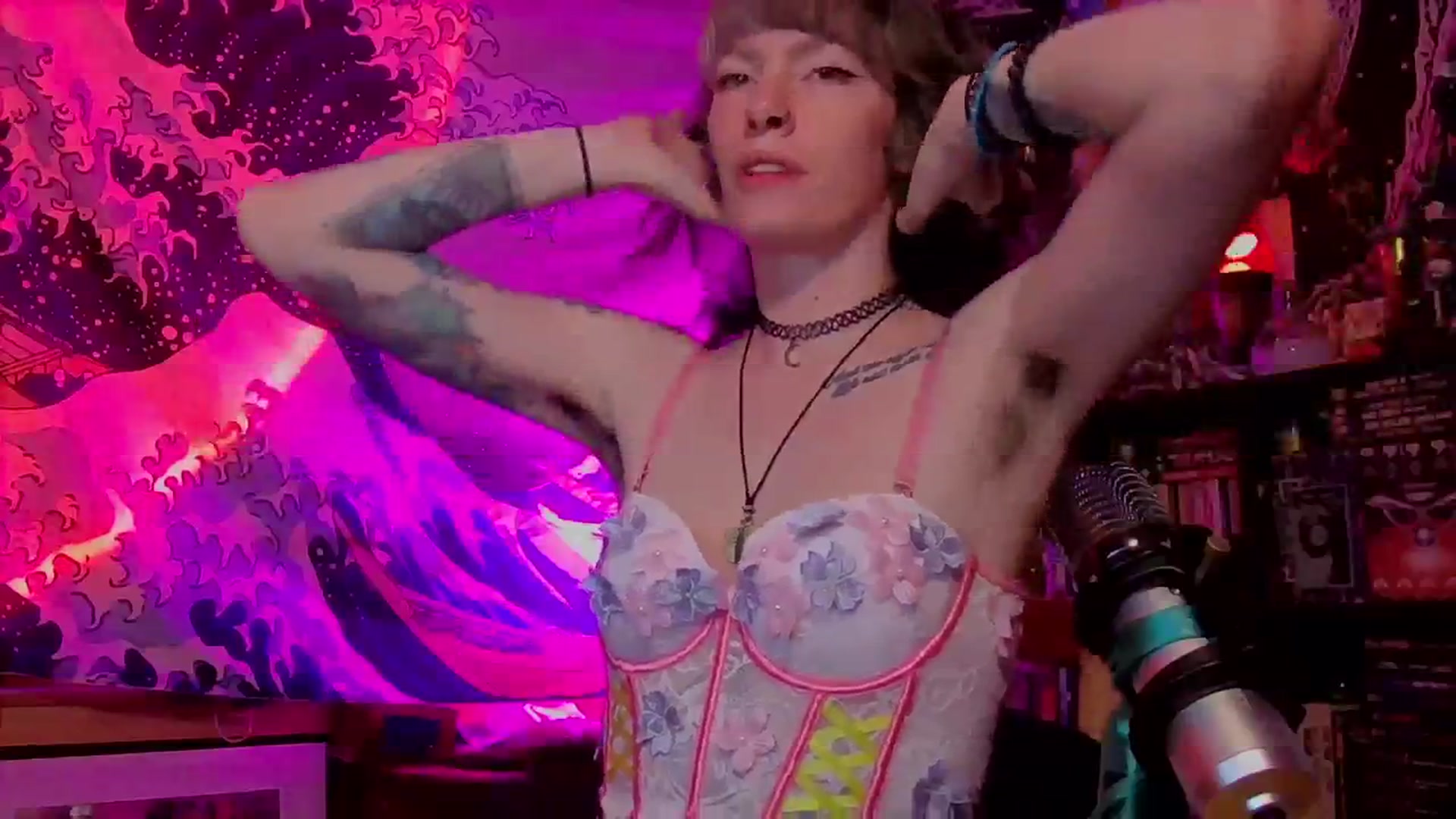 Gallery image thumbnail from CdrTroi's myfreecams stream on, 03/03/2024, 02:31 image 18 of 20