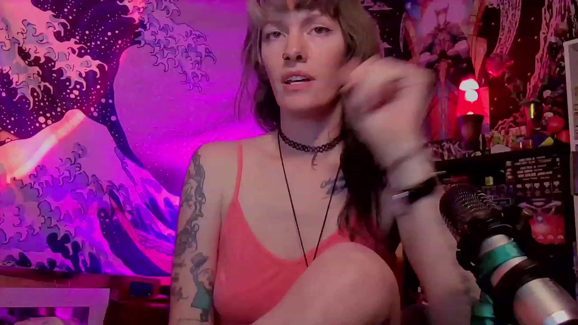 Gallery image thumbnail from CdrTroi's myfreecams stream on, 03/06/2024, 02:13 image 1 of 20