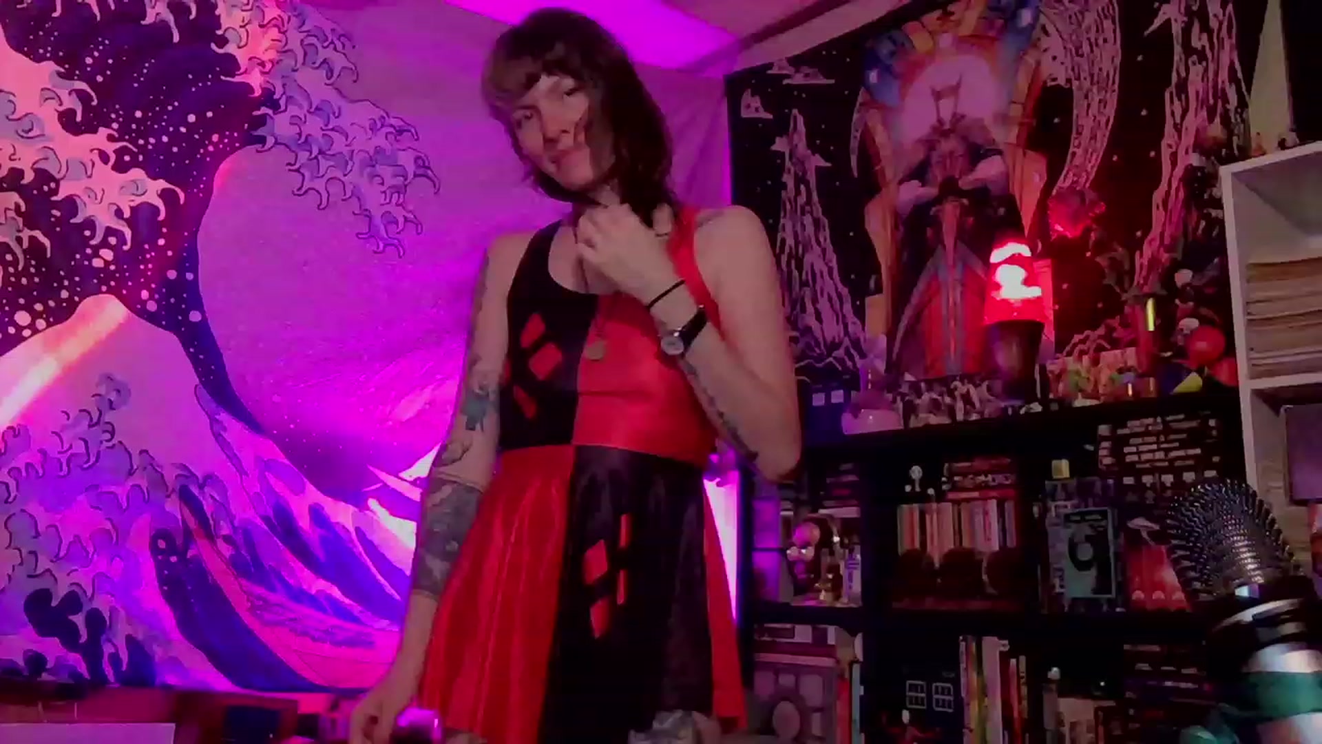 Gallery image thumbnail from CdrTroi's myfreecams stream on, 03/06/2024, 03:36 image 1 of 20