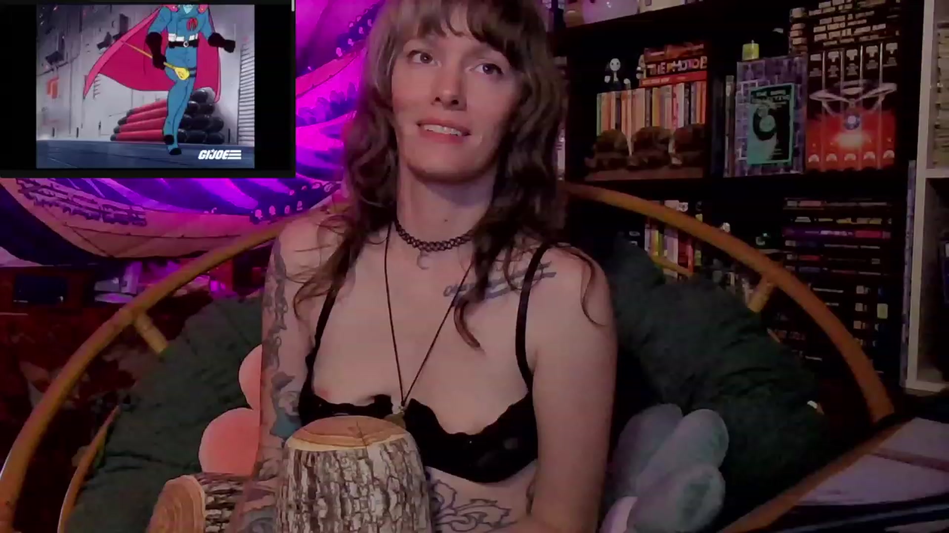 Gallery image thumbnail from CdrTroi's myfreecams stream on, 03/12/2024, 07:13 image 4 of 20